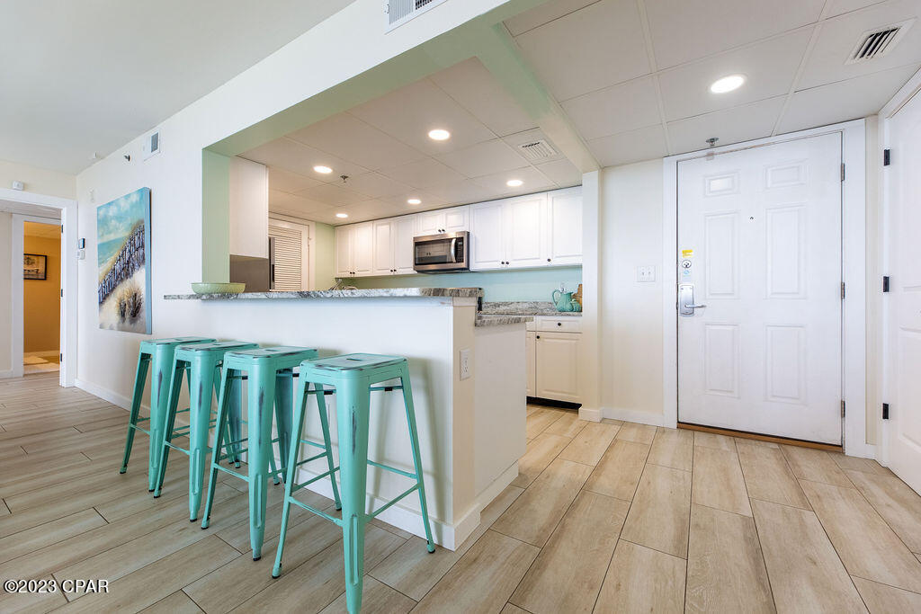 Long Beach Towers I - Residential