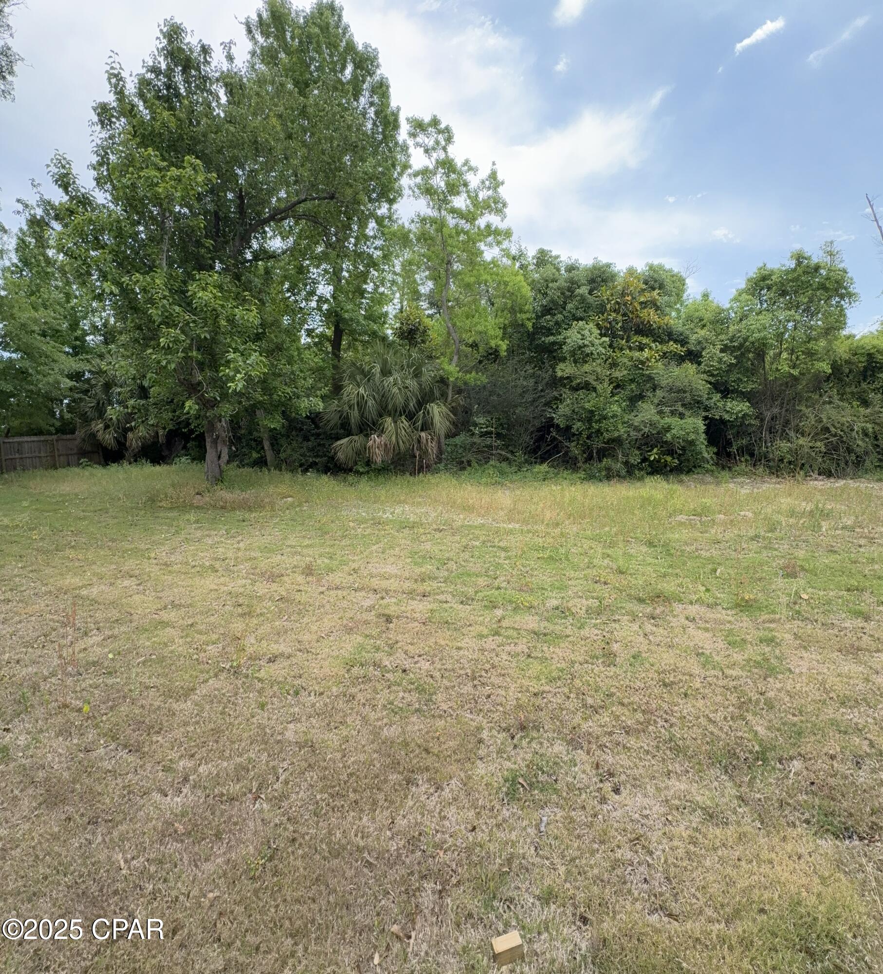 [No Recorded Subdiv] - Residential Lease