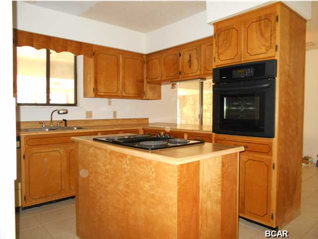 Baywood Shores Est Unit 7 - Residential