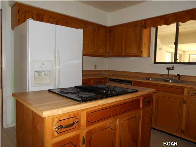 Baywood Shores Est Unit 7 - Residential