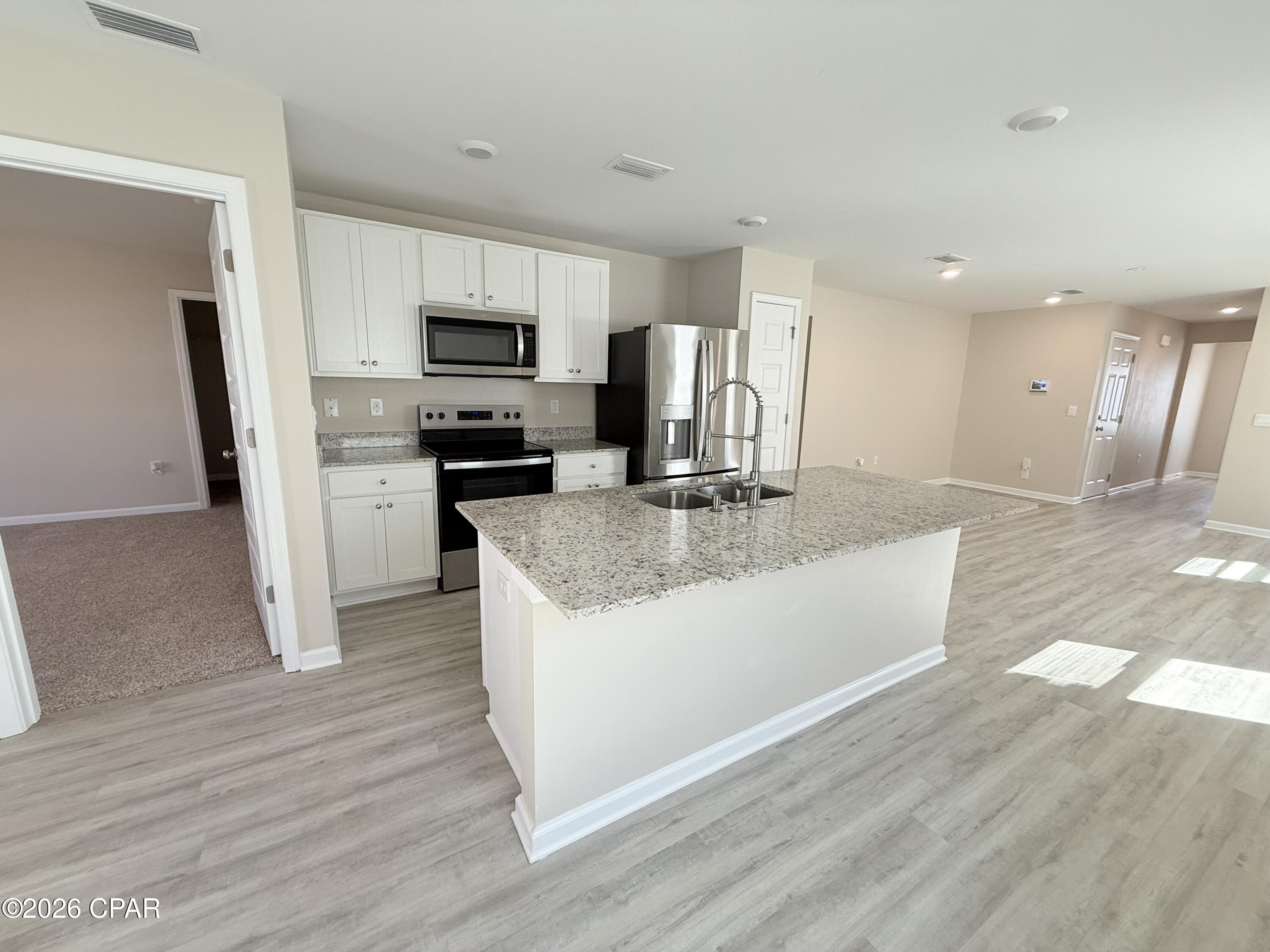 [No Recorded Subdiv] - Residential Lease