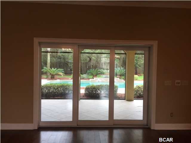 Queensberry Ltd At Bay Point - Residential