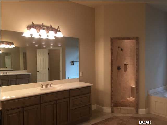 Queensberry Ltd At Bay Point - Residential