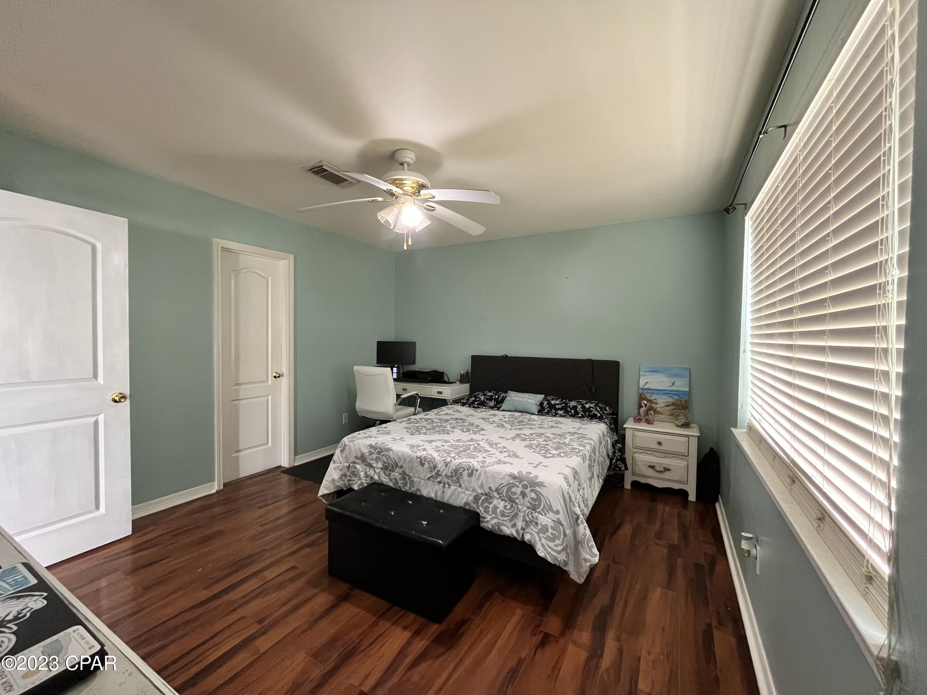 Seaclusion Beach - Residential