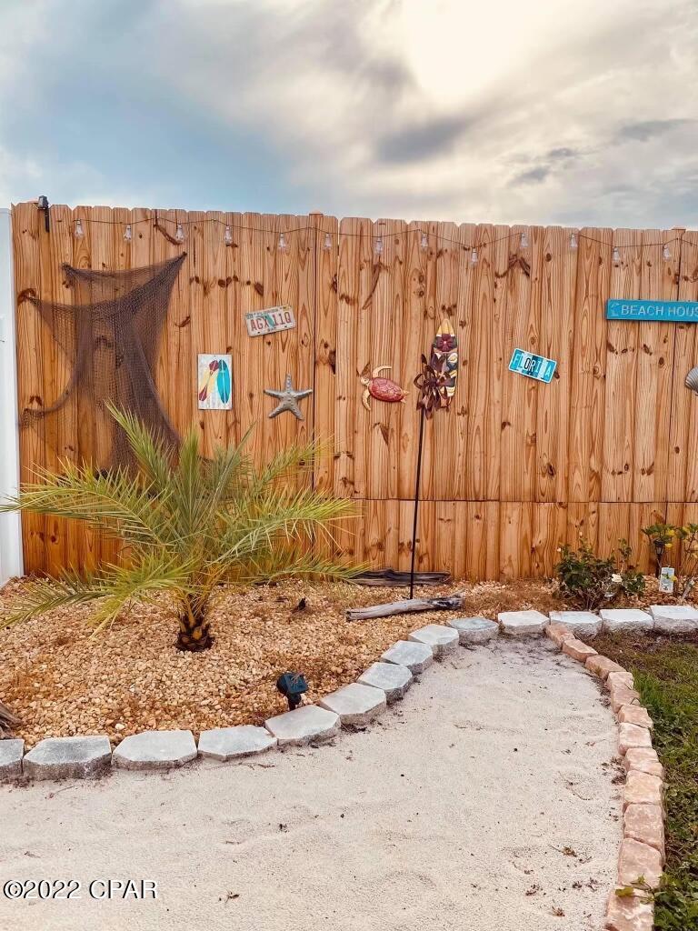 Seaclusion Beach - Residential