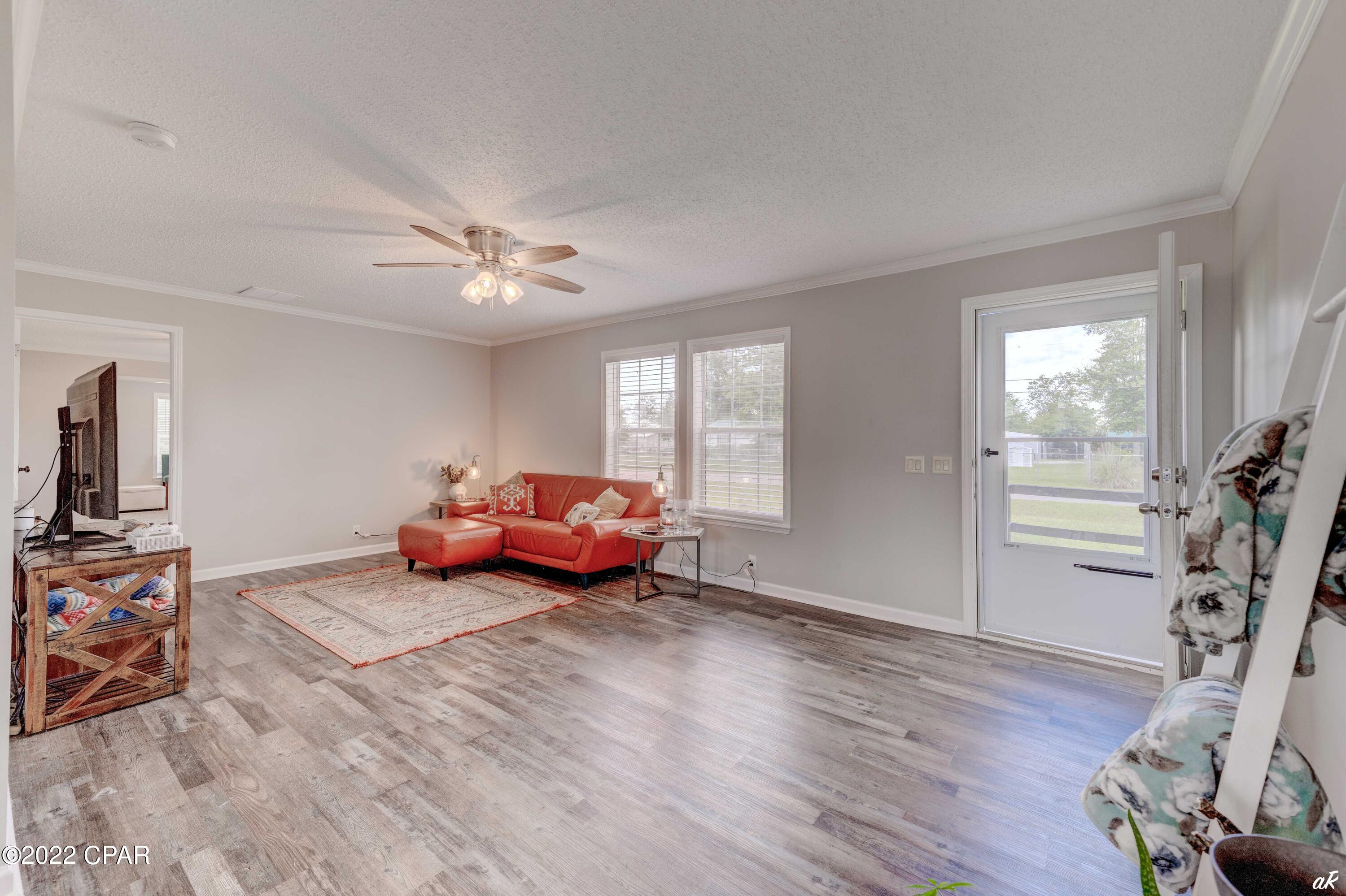 Creek Hollow Estates Unit - Residential