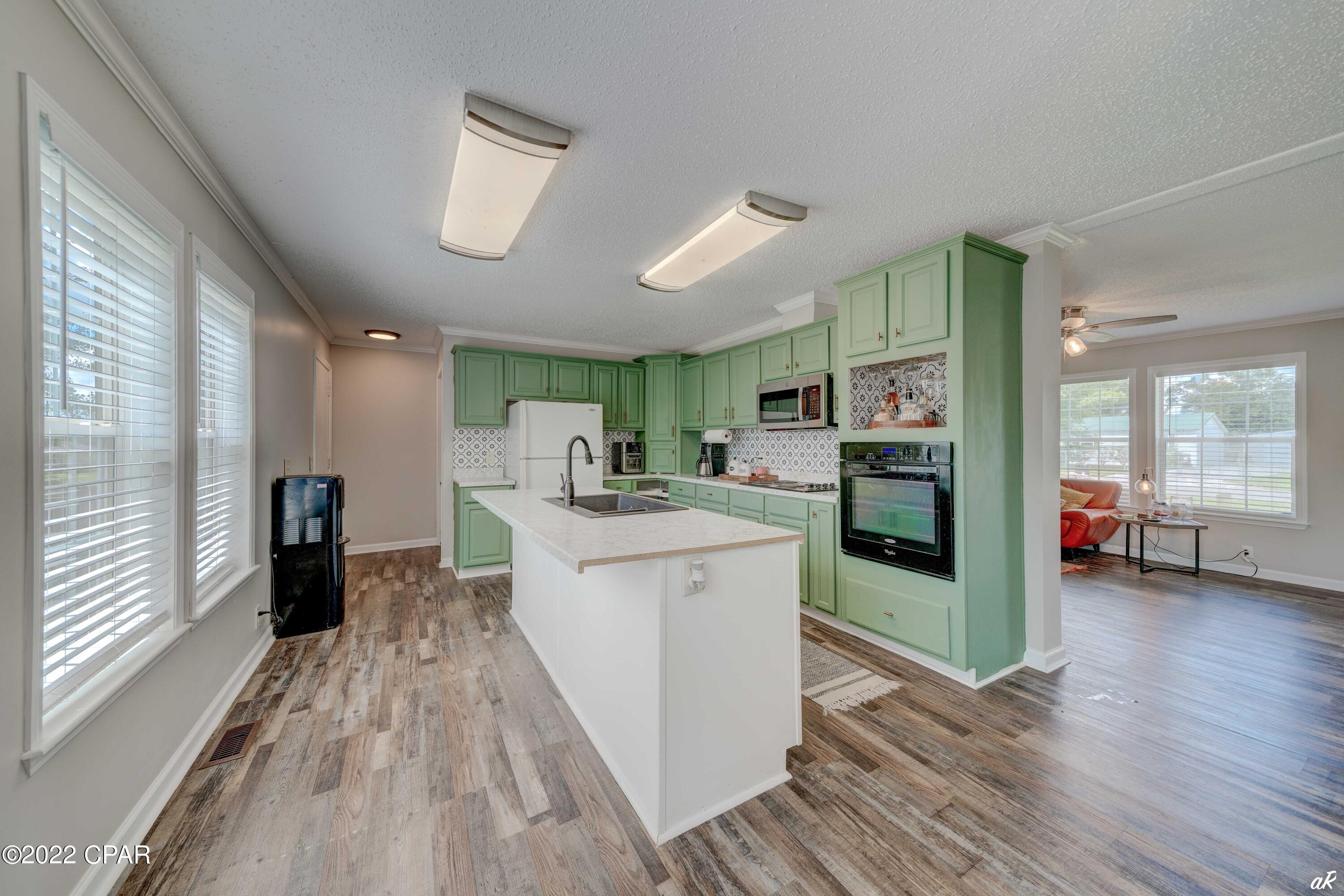 Creek Hollow Estates Unit - Residential