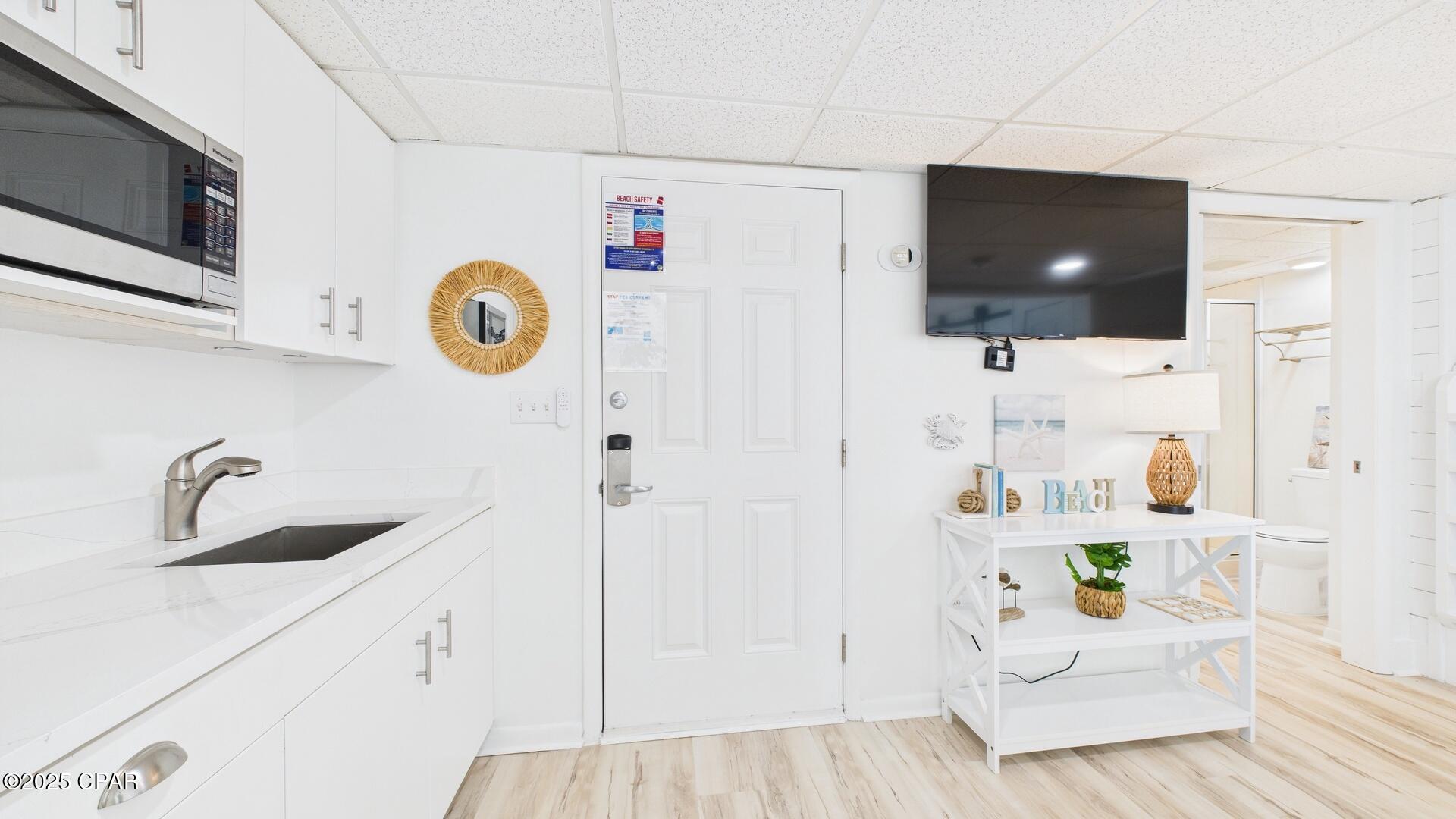 Long Beach Towers I - Residential