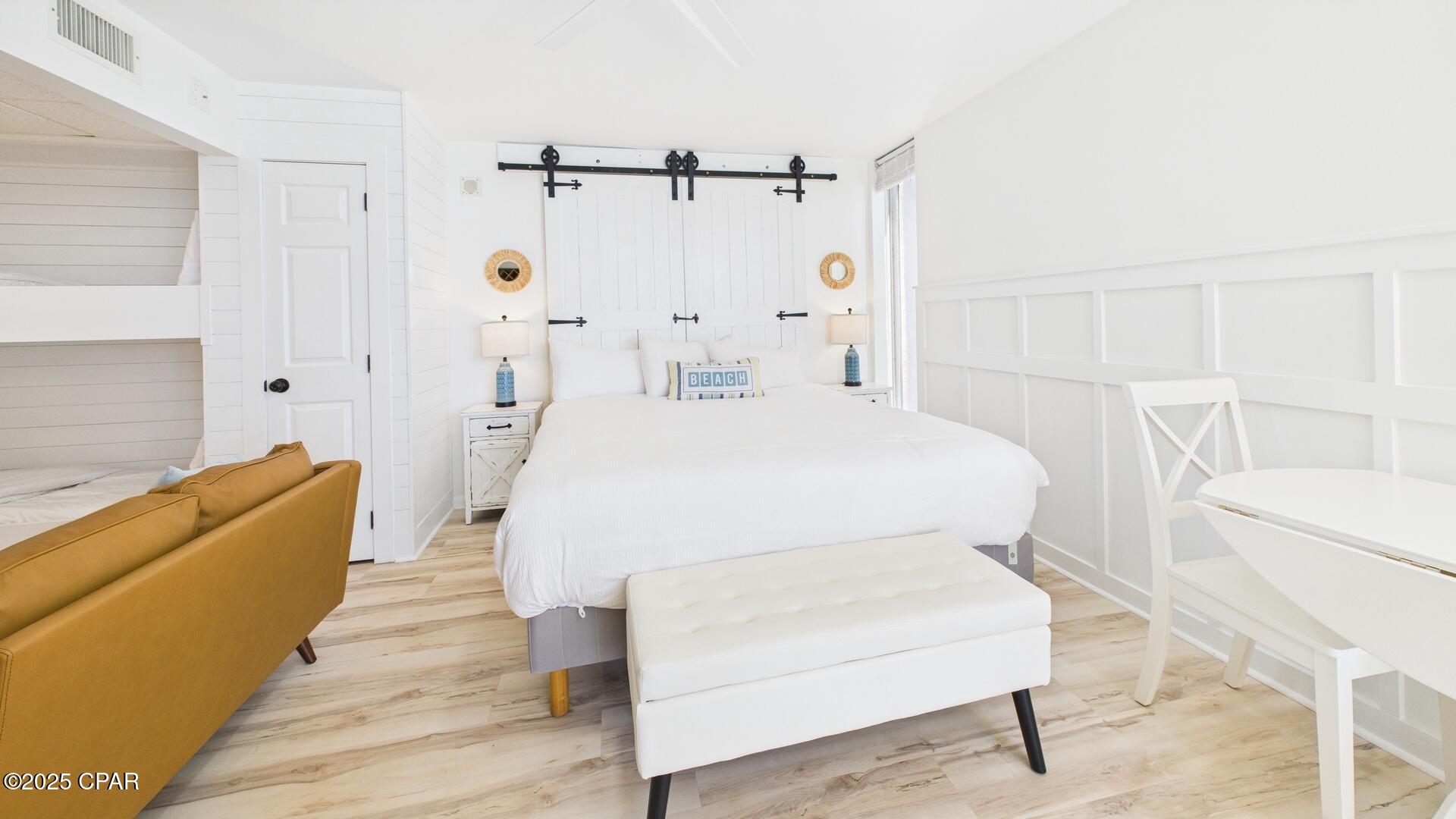 Long Beach Towers I - Residential