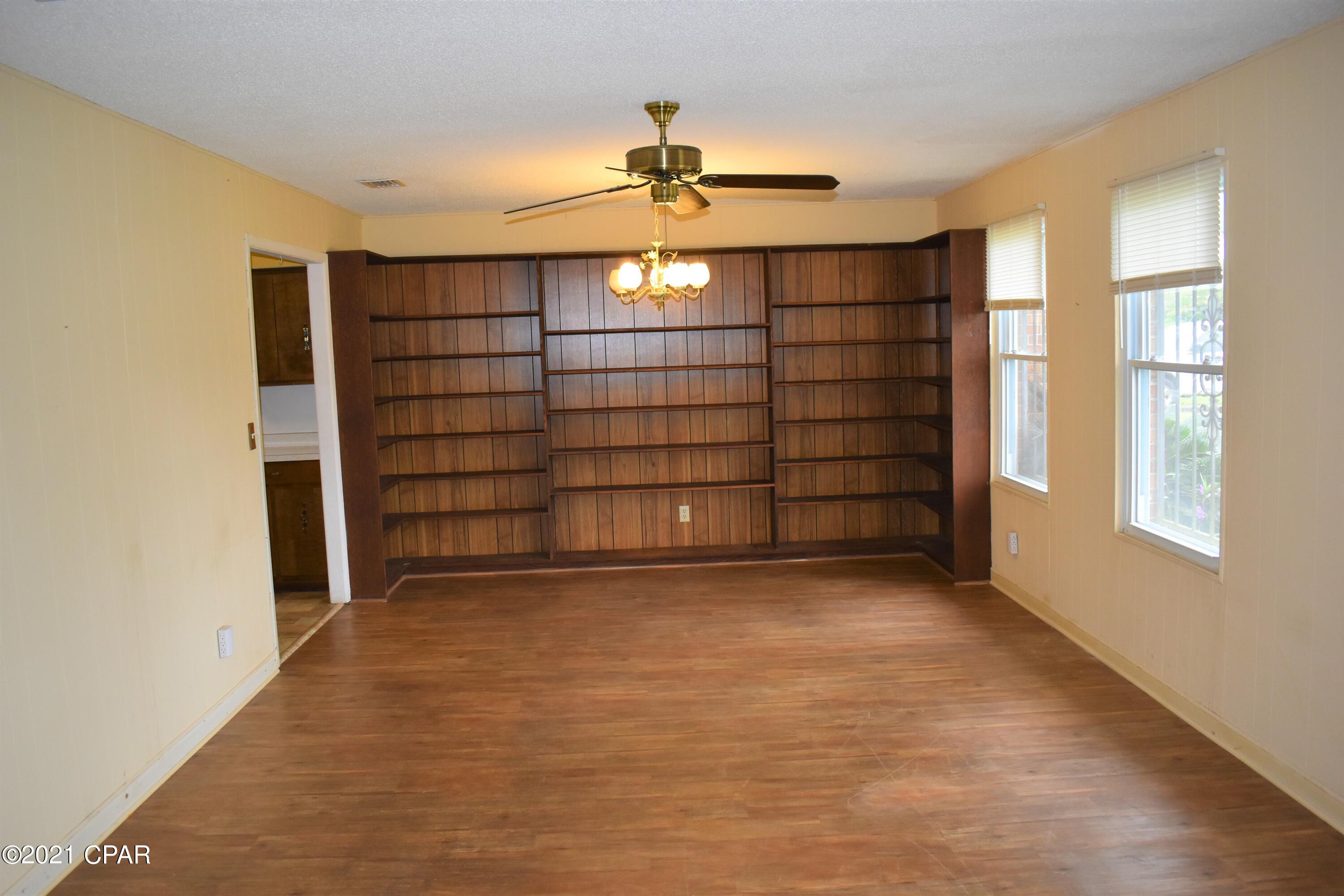 Meadowbrook Estates - Residential