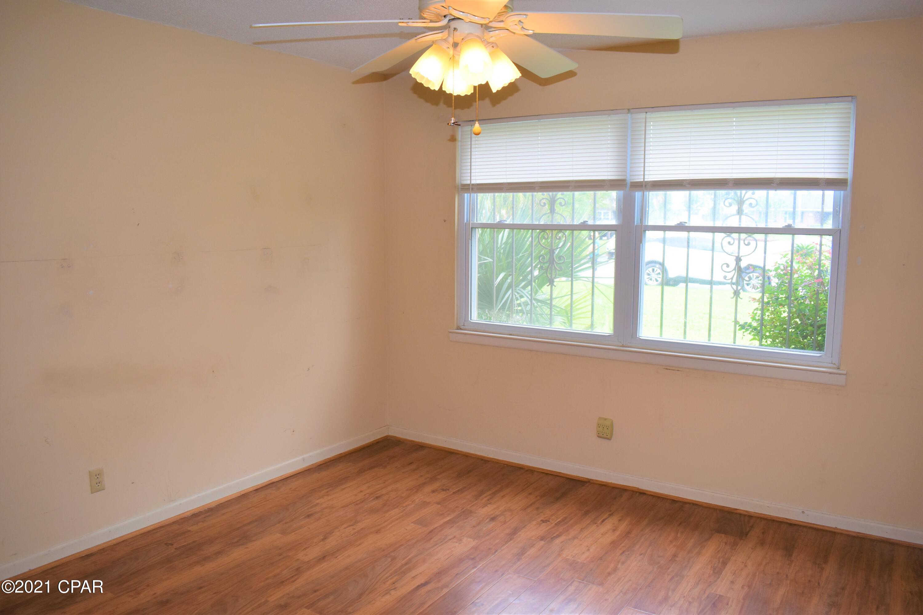 Meadowbrook Estates - Residential