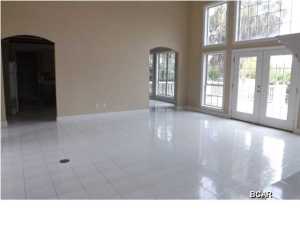 Legend Lakes - Residential