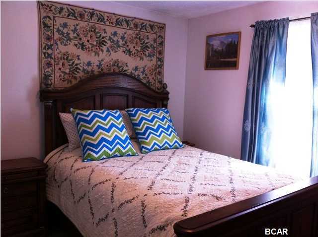 Fernwood Park - Residential