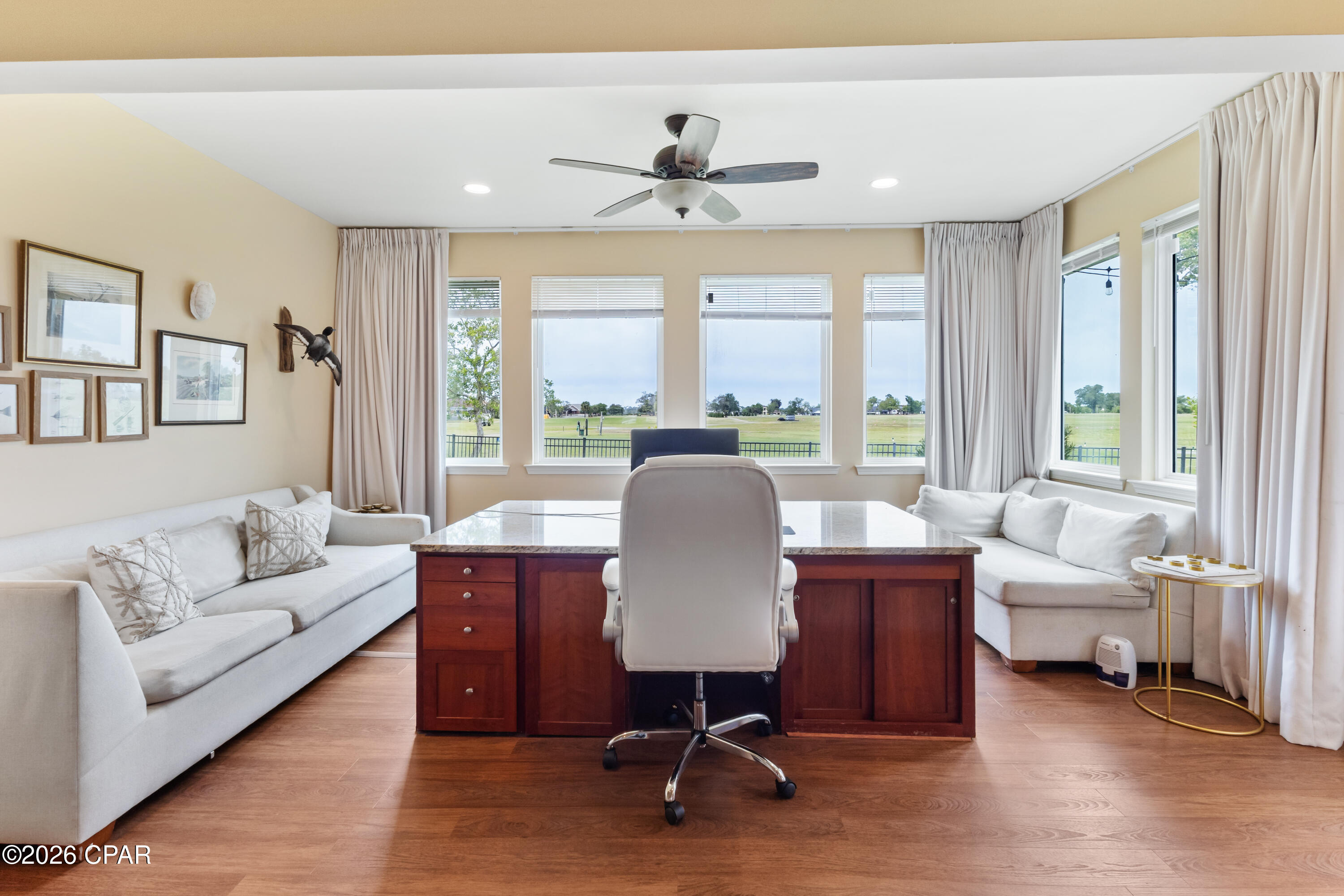 Country Club Harbour Estates - Residential