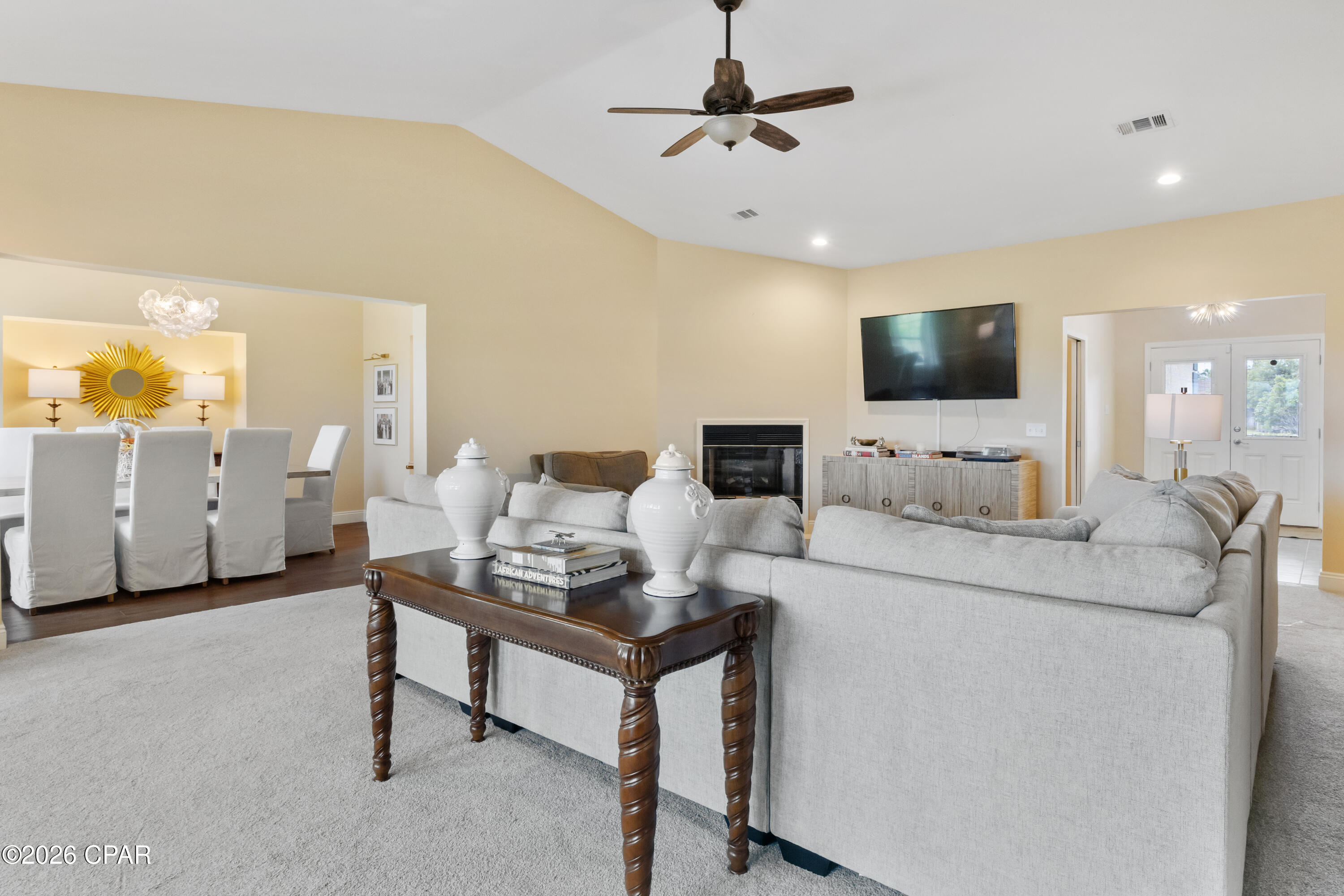 Country Club Harbour Estates - Residential