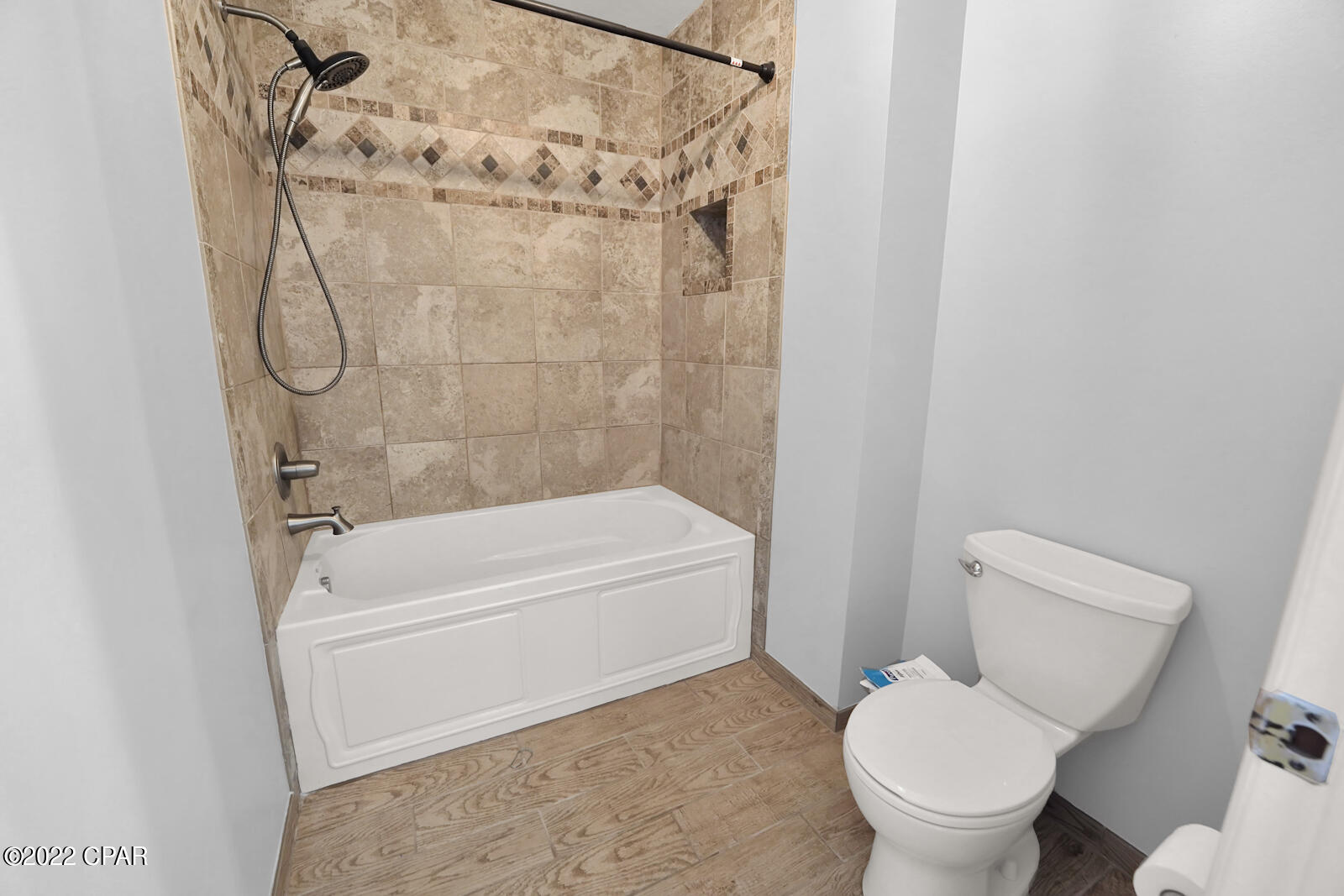 Belaire Estates U-6 - Residential