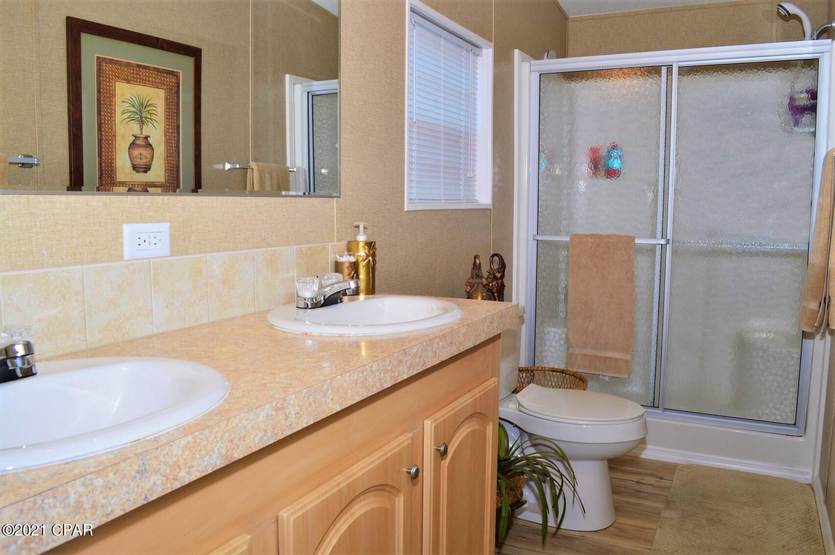 Bayside Park U-1 - Residential