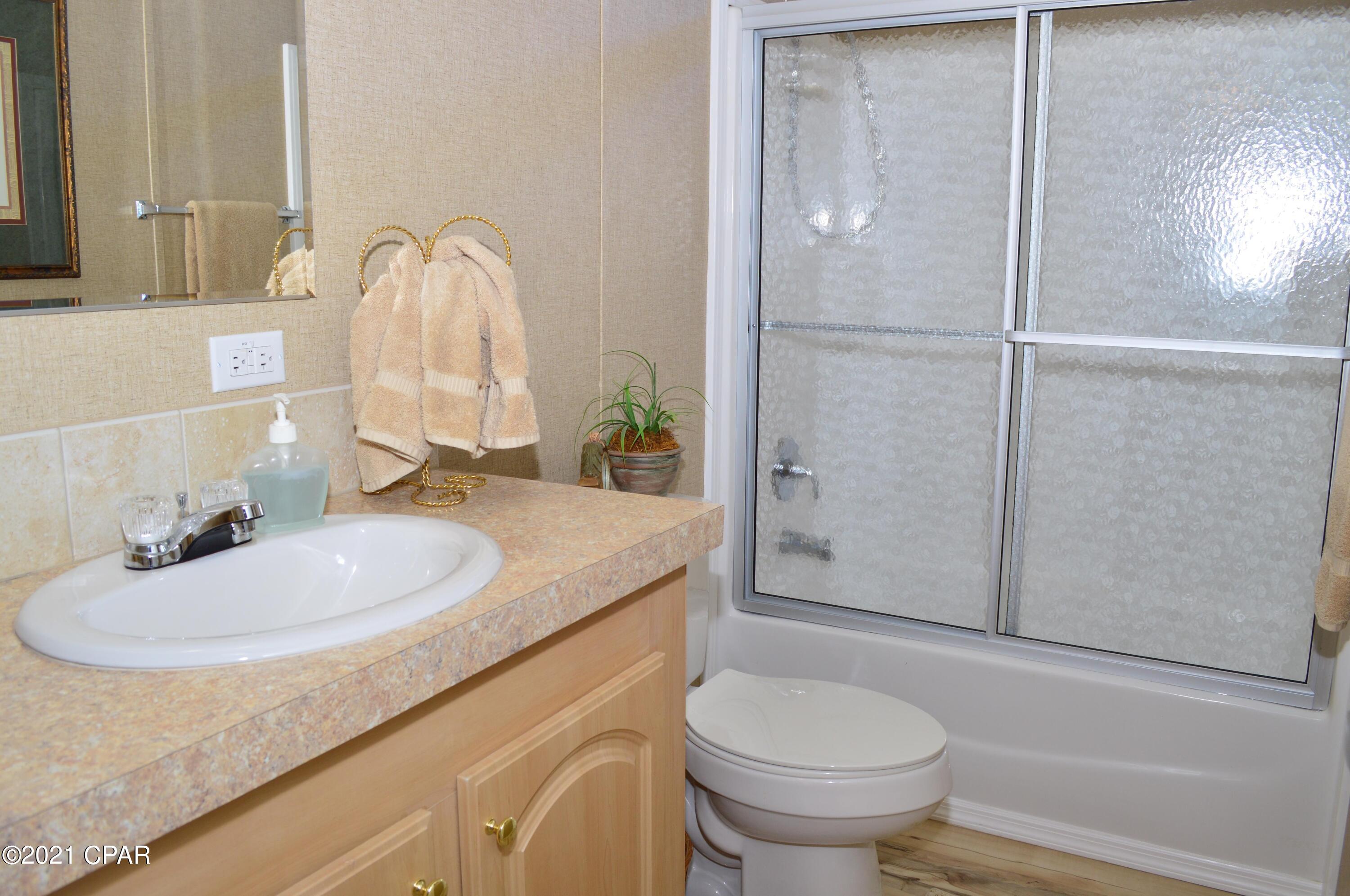 Bayside Park U-1 - Residential