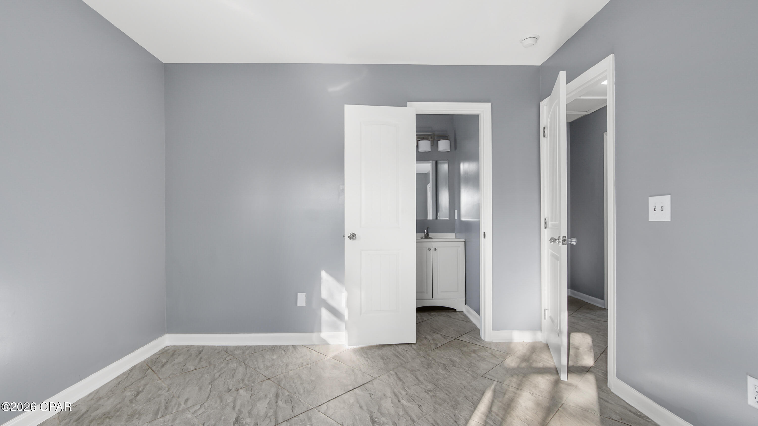 St And Bay Dev Co - Residential