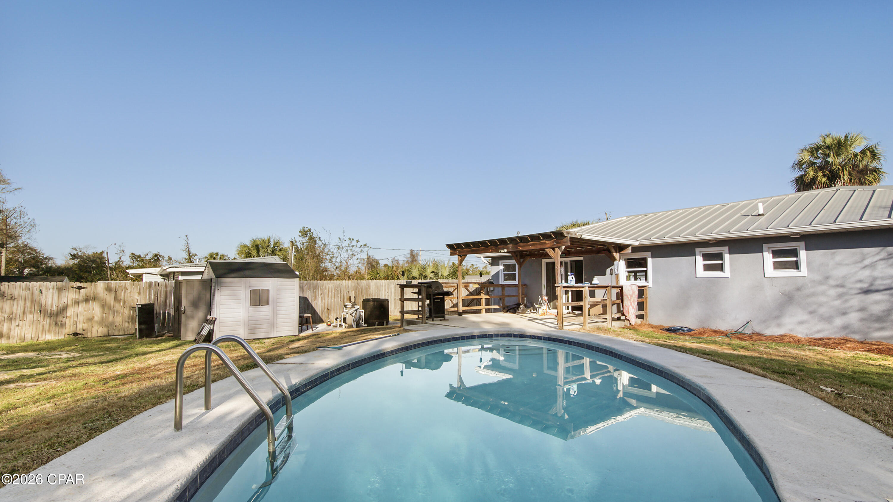 St And Bay Dev Co - Residential