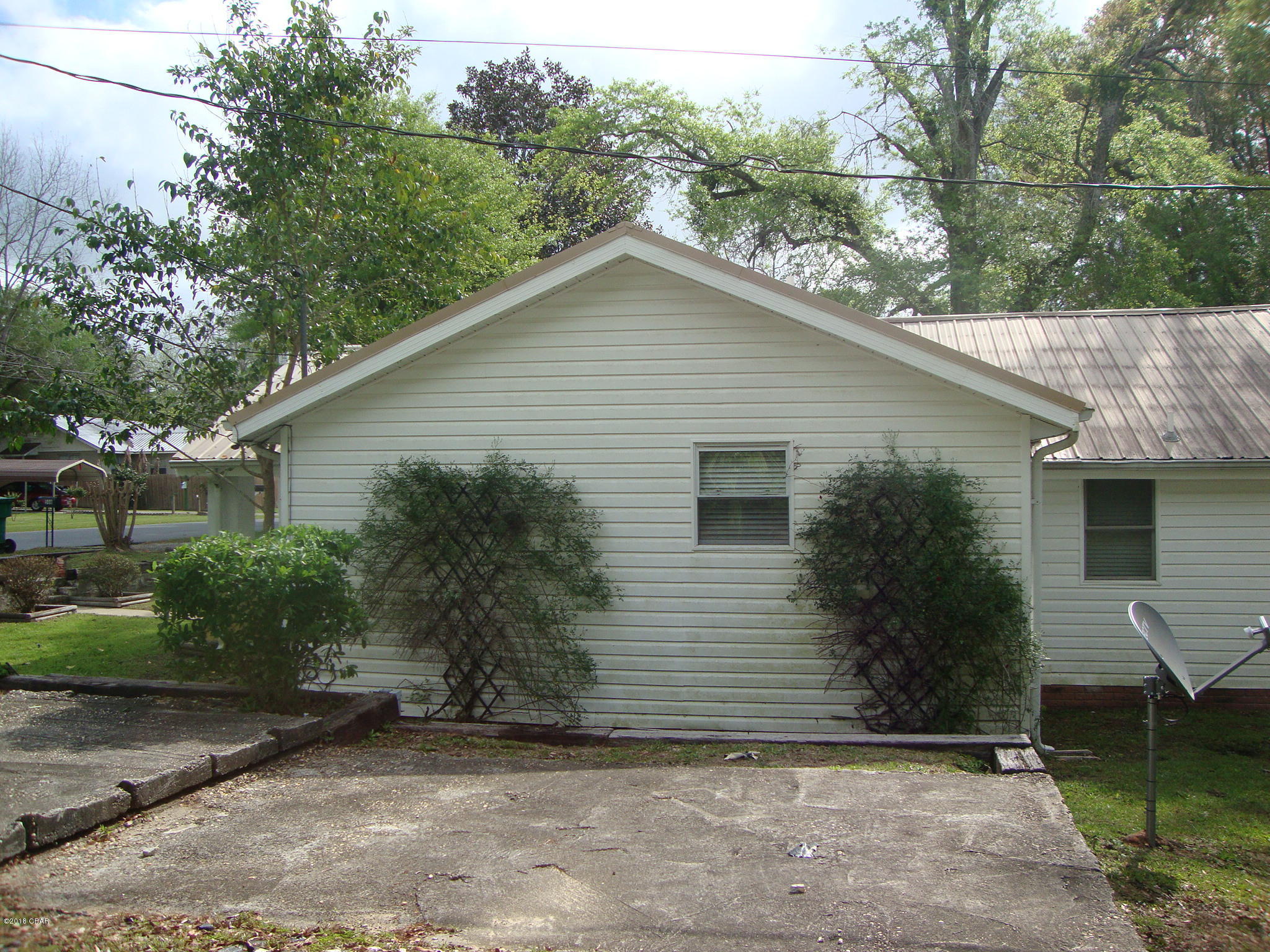 Bonifay - Residential