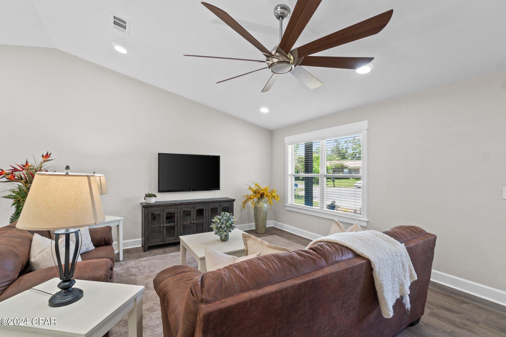 Venetian Villa - Residential