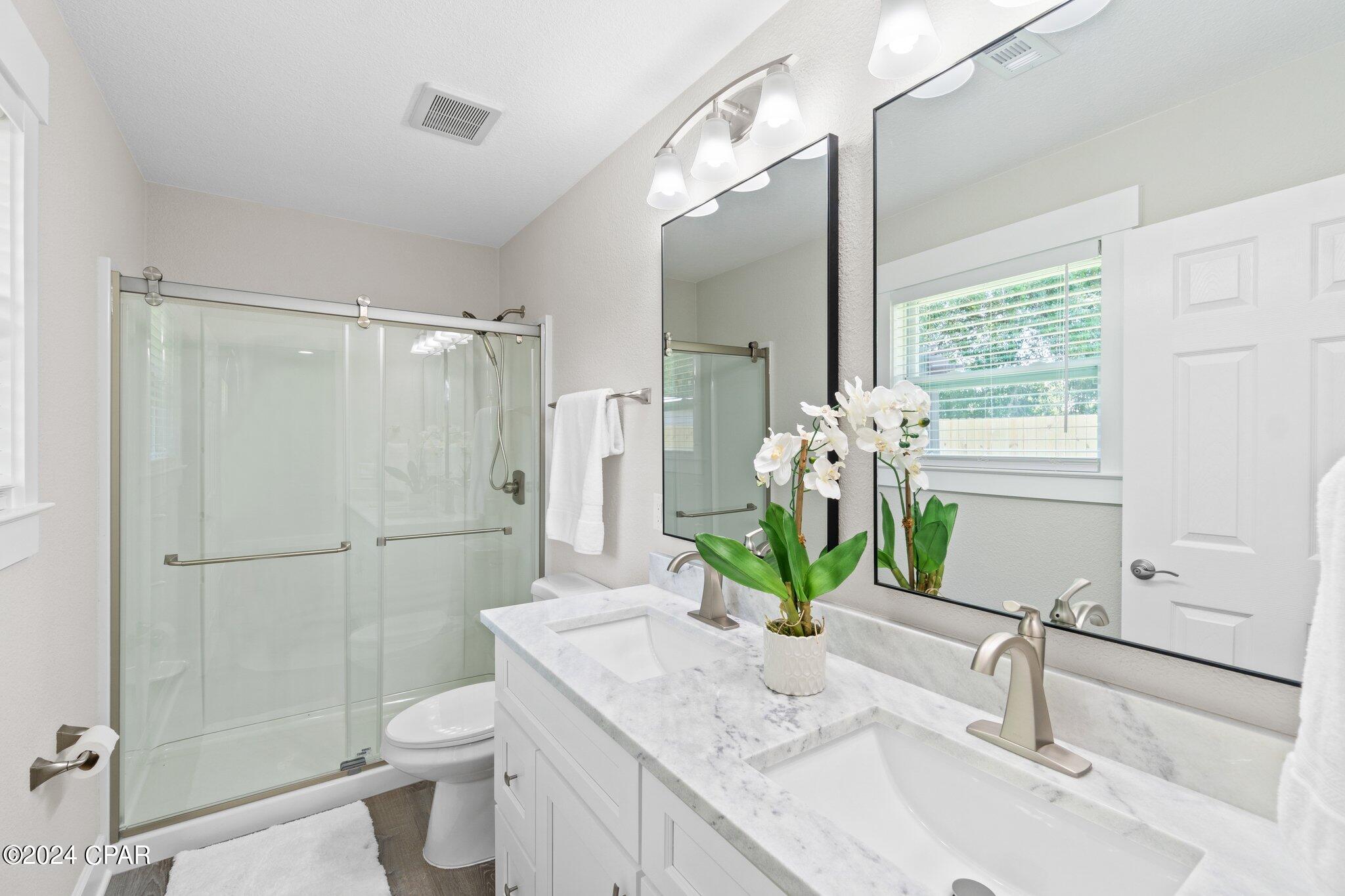 Venetian Villa - Residential