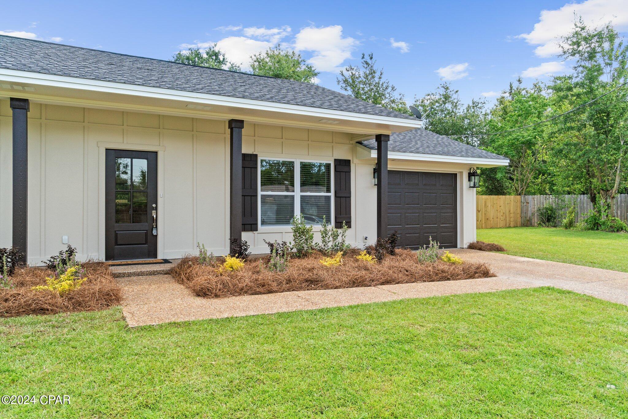 Venetian Villa - Residential