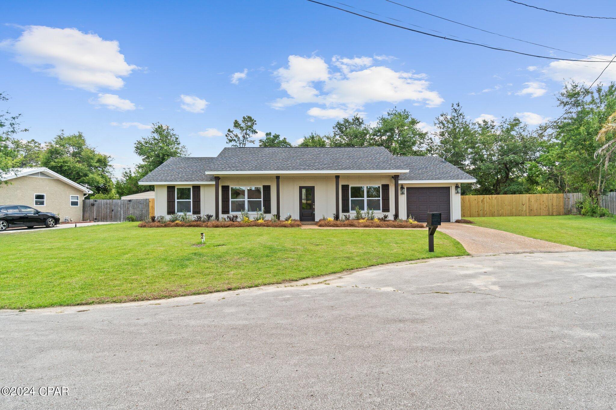 Venetian Villa - Residential
