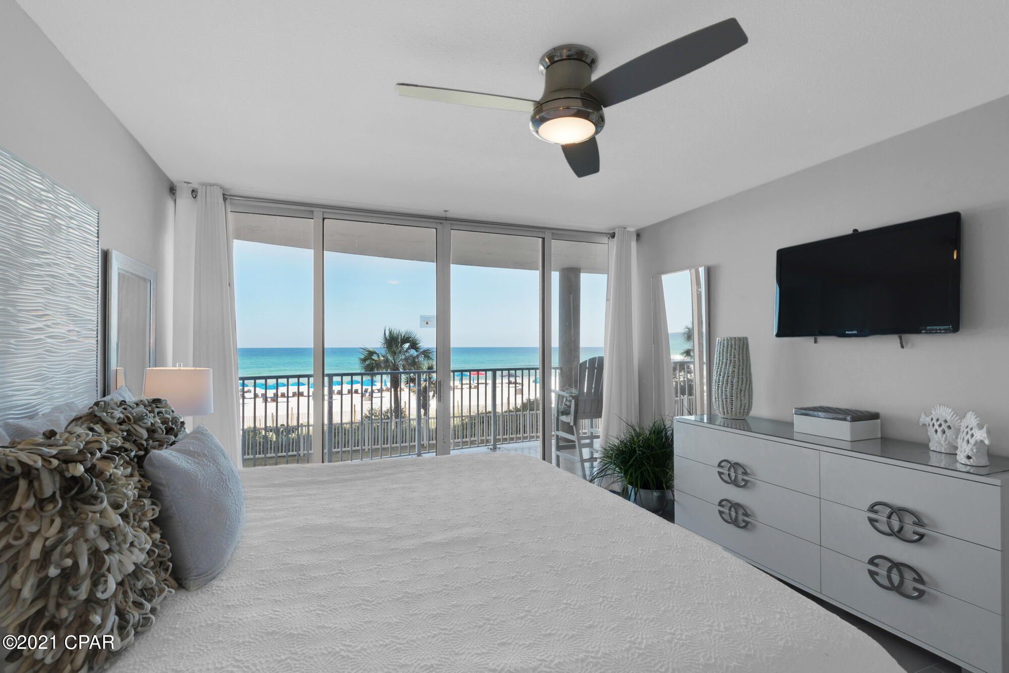 Long Beach Towers IV - Residential