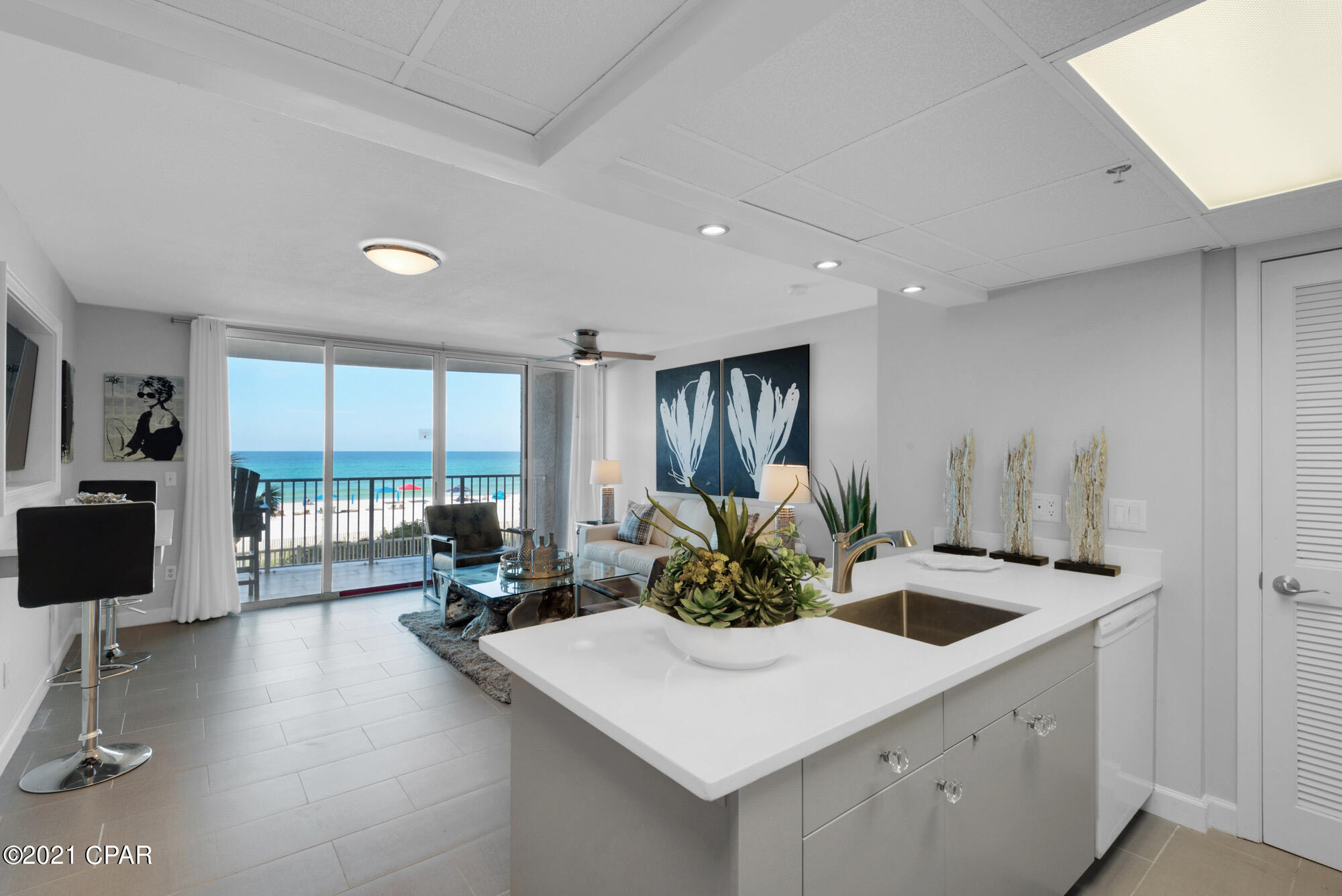 Long Beach Towers IV - Residential