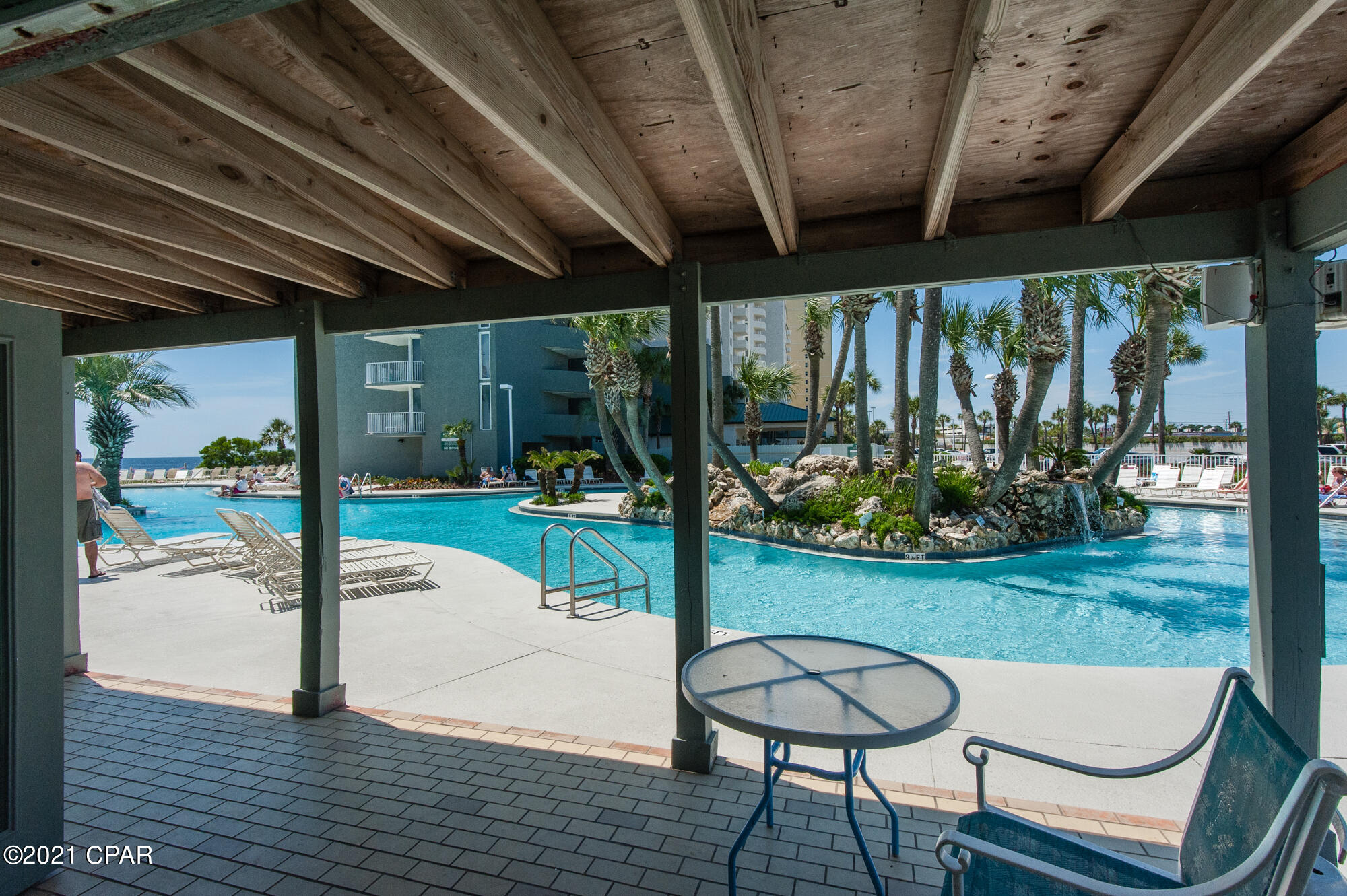 Long Beach Towers IV - Residential