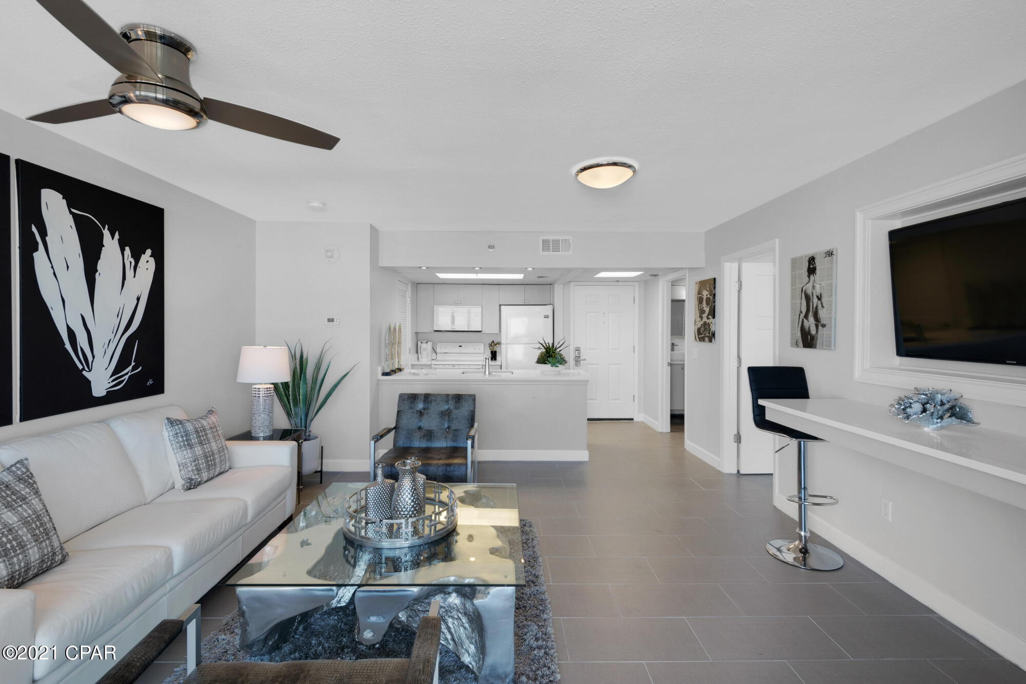 Long Beach Towers IV - Residential