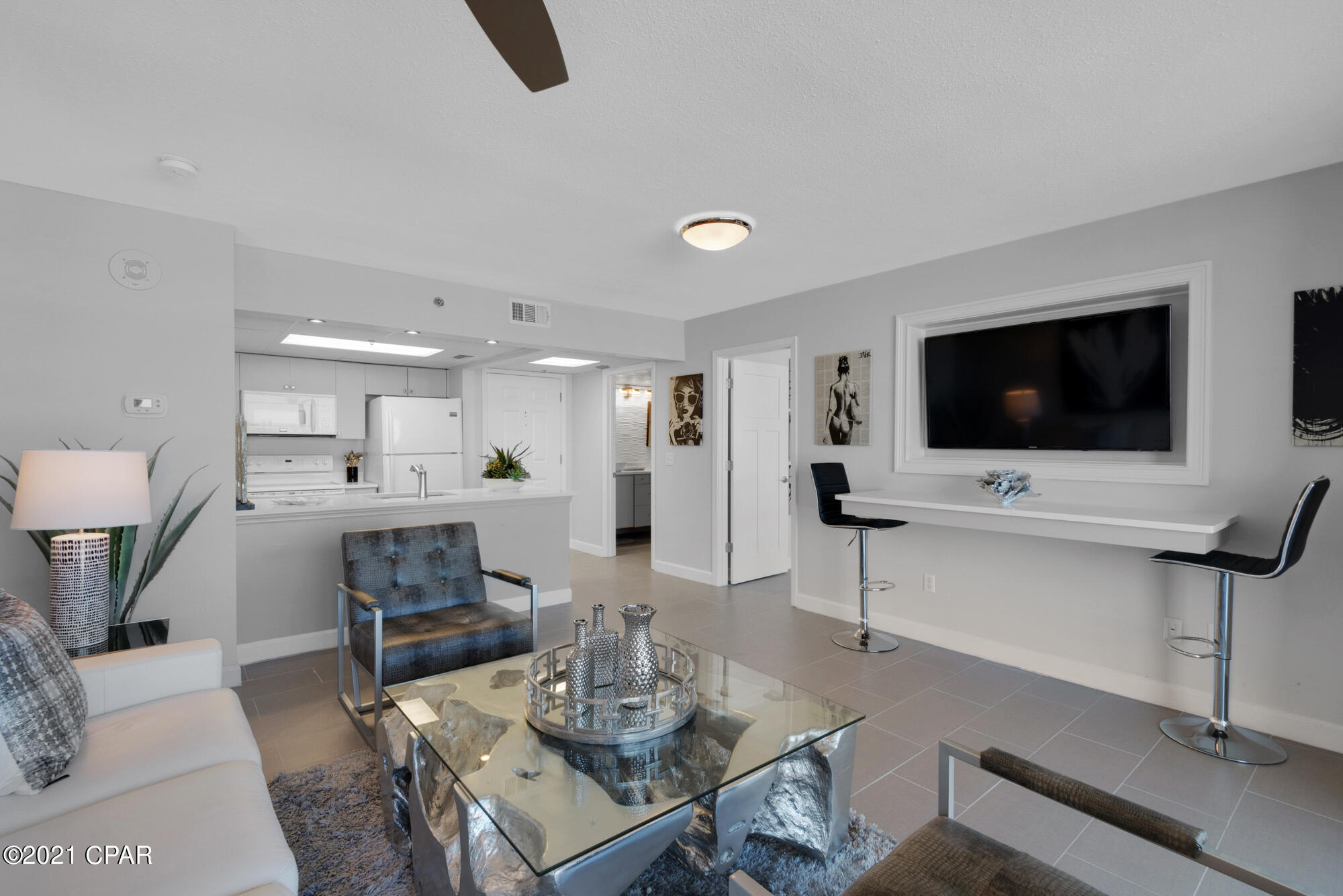 Long Beach Towers IV - Residential