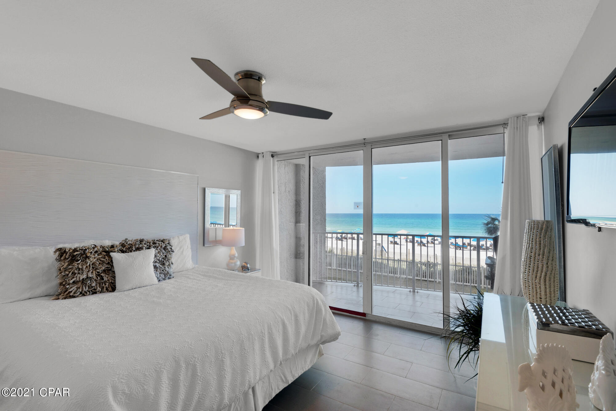 Long Beach Towers IV - Residential