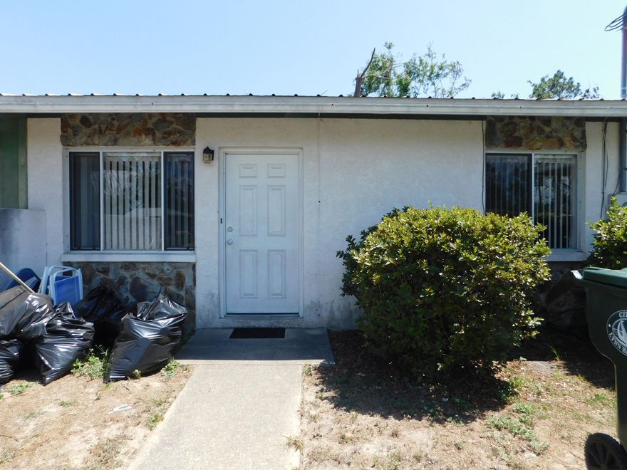 Investors check out this 2 bed/1 bath unit located just off Jenks Avenue near 390 and 77. This unit i currently rented. See pictures and supplements for more information. This property generates $8100 gross annually with the potential for more. Please do not disturb tenants.