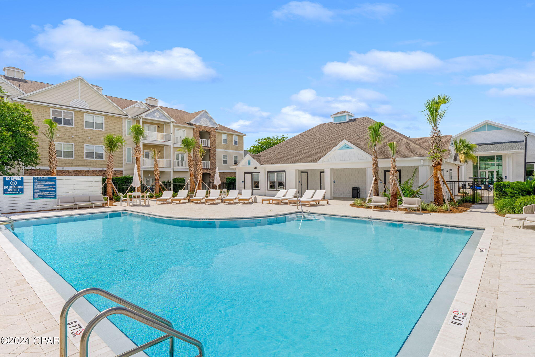 Villas At Suncrest - Residential