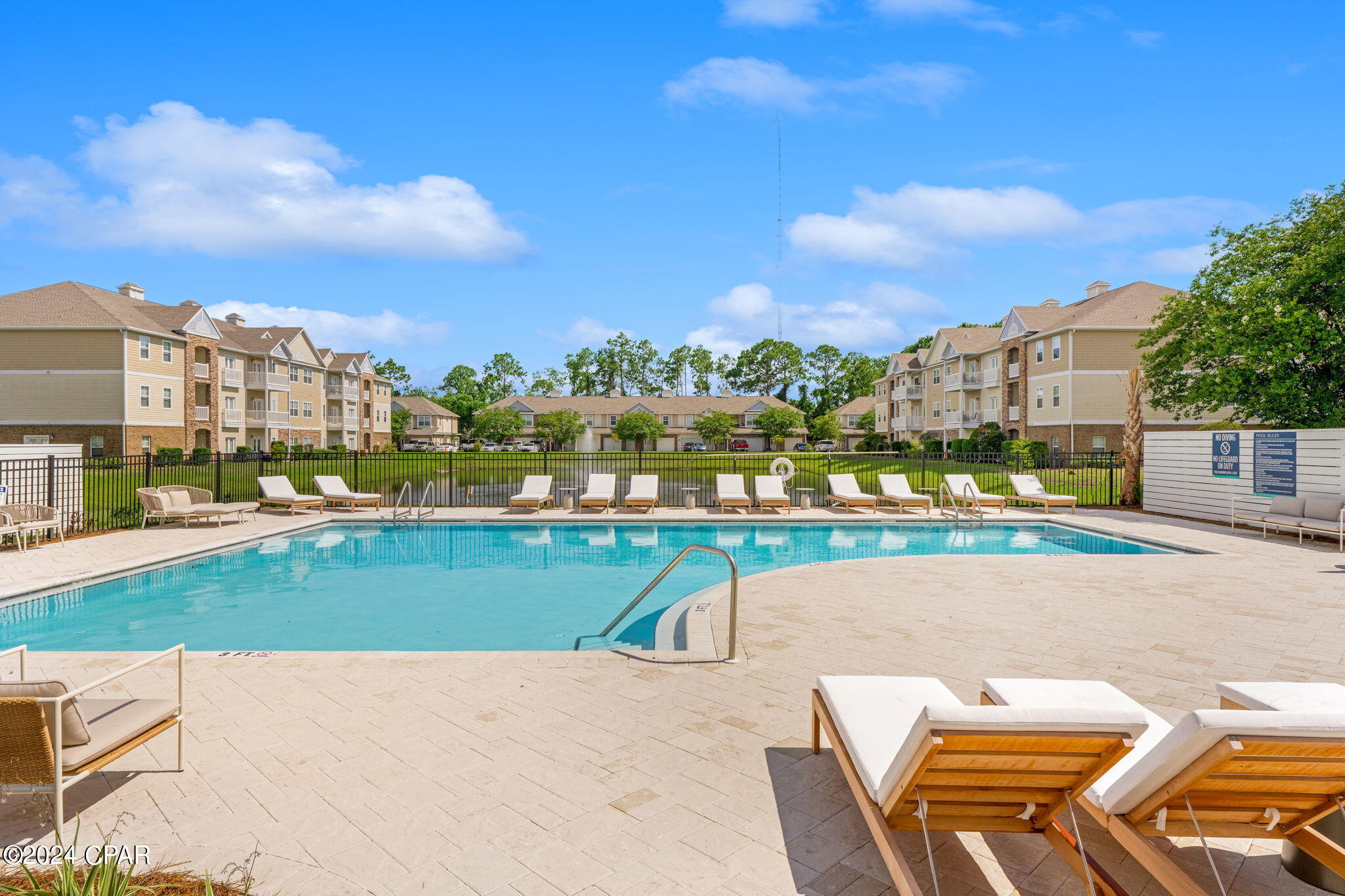 Villas At Suncrest - Residential