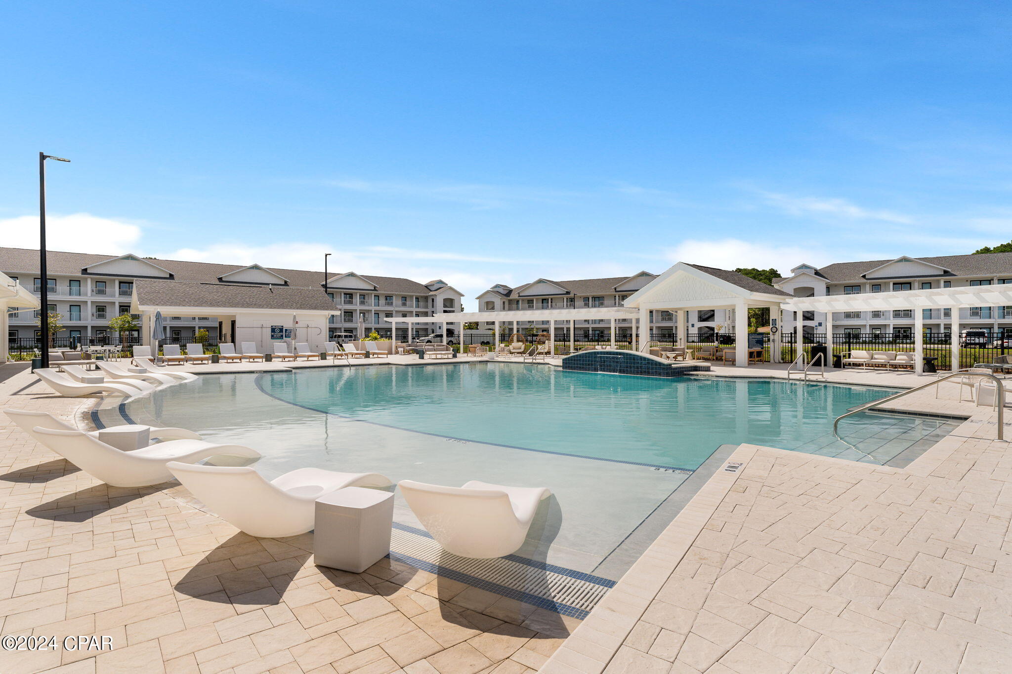 Villas At Suncrest - Residential