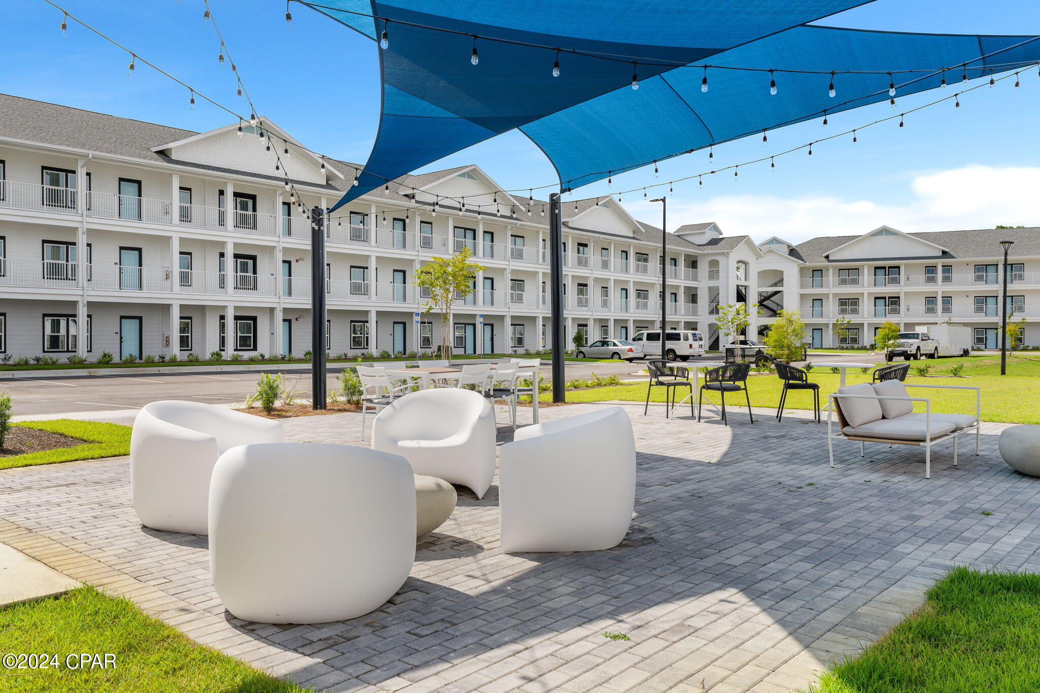 Villas At Suncrest - Residential