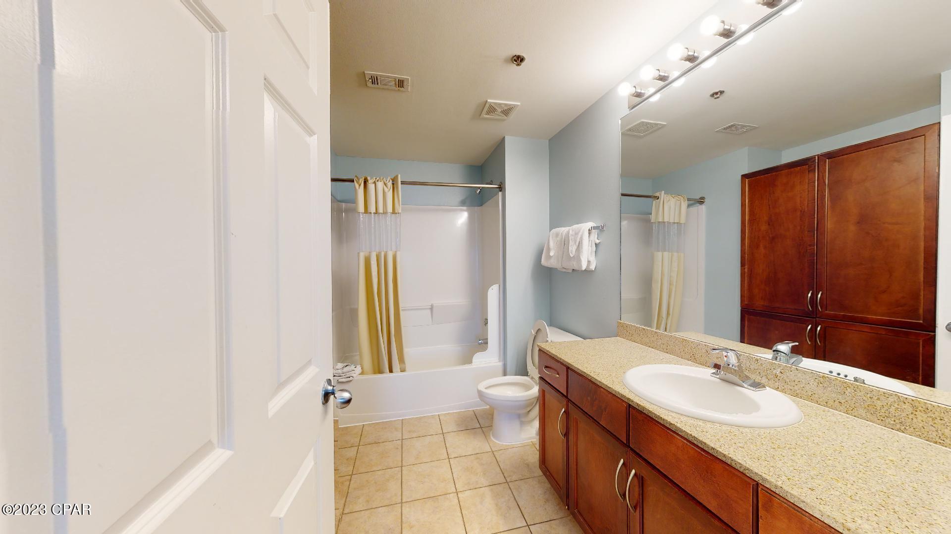 Laketown Wharf Phase II - Residential