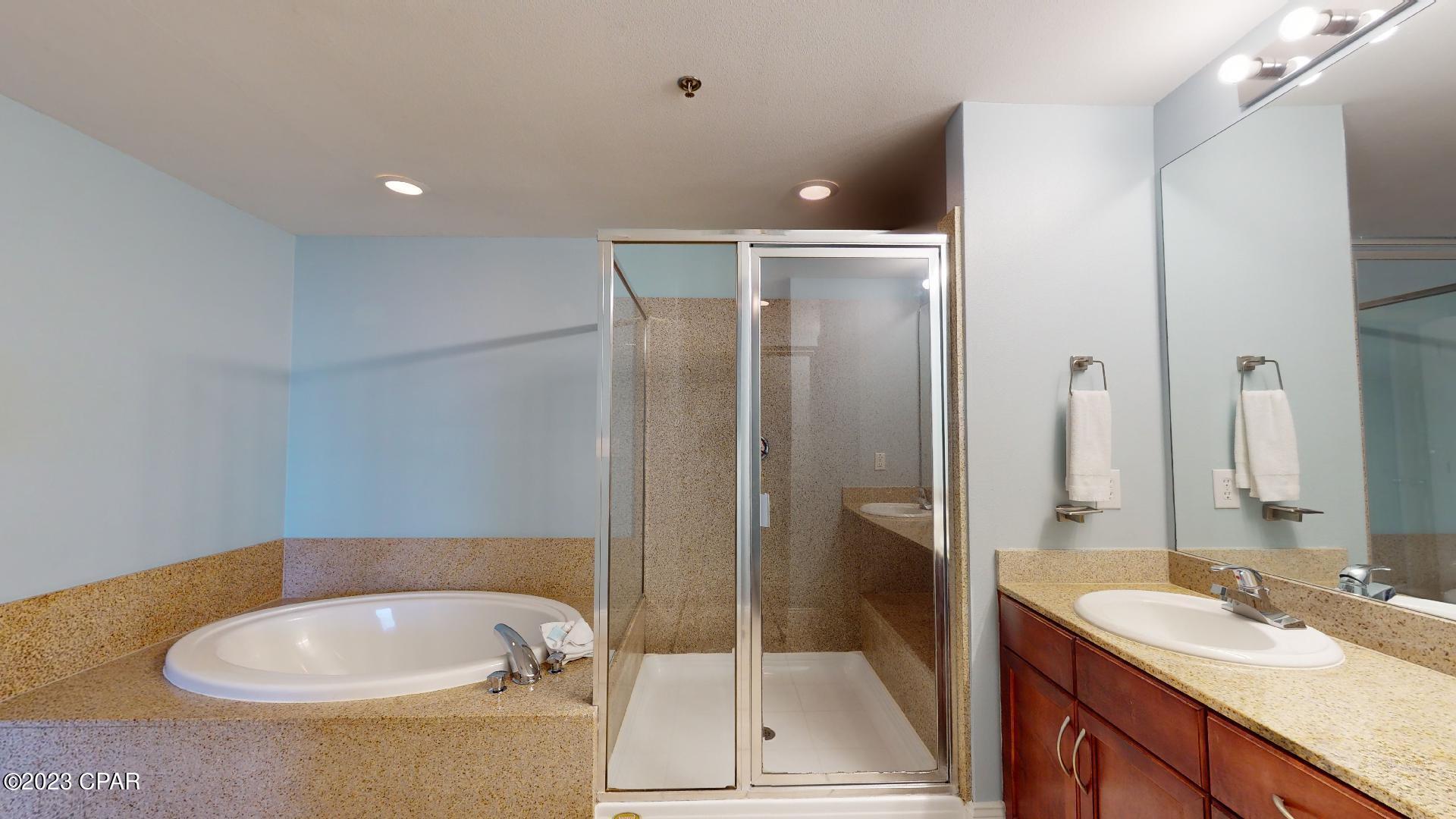 Laketown Wharf Phase II - Residential