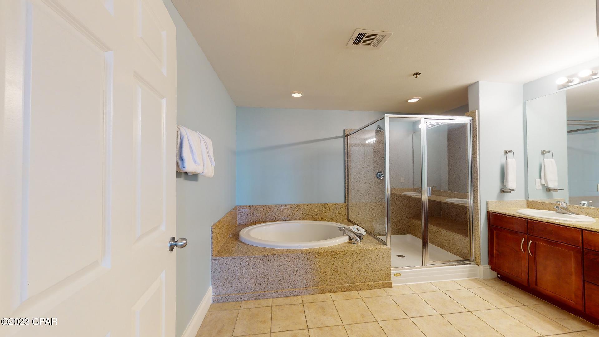 Laketown Wharf Phase II - Residential