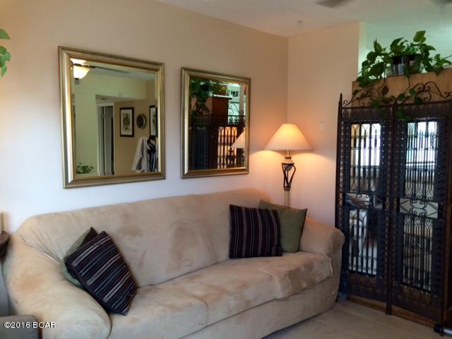 Embarcadero - Residential