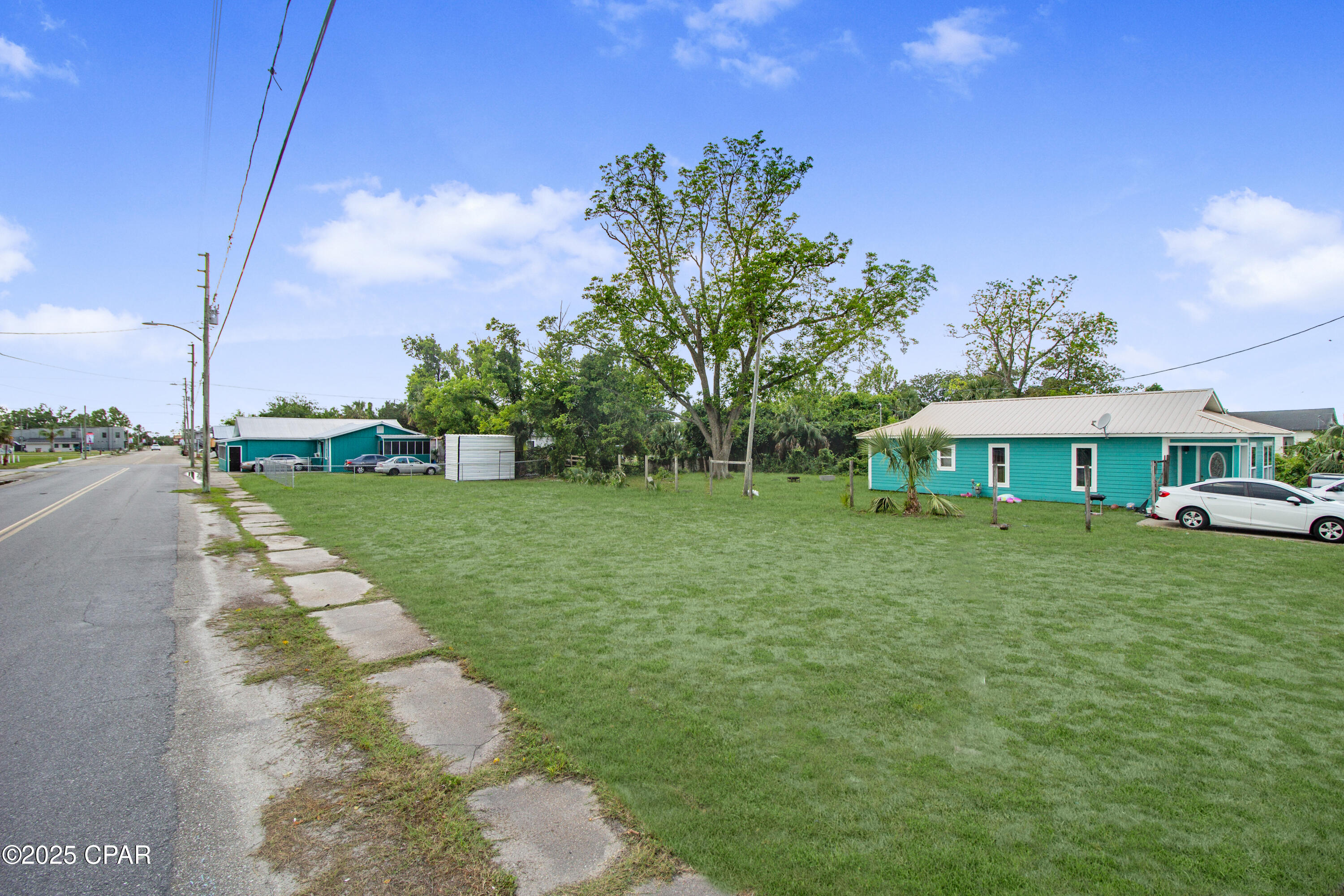 [No Recorded Subdiv] - Land