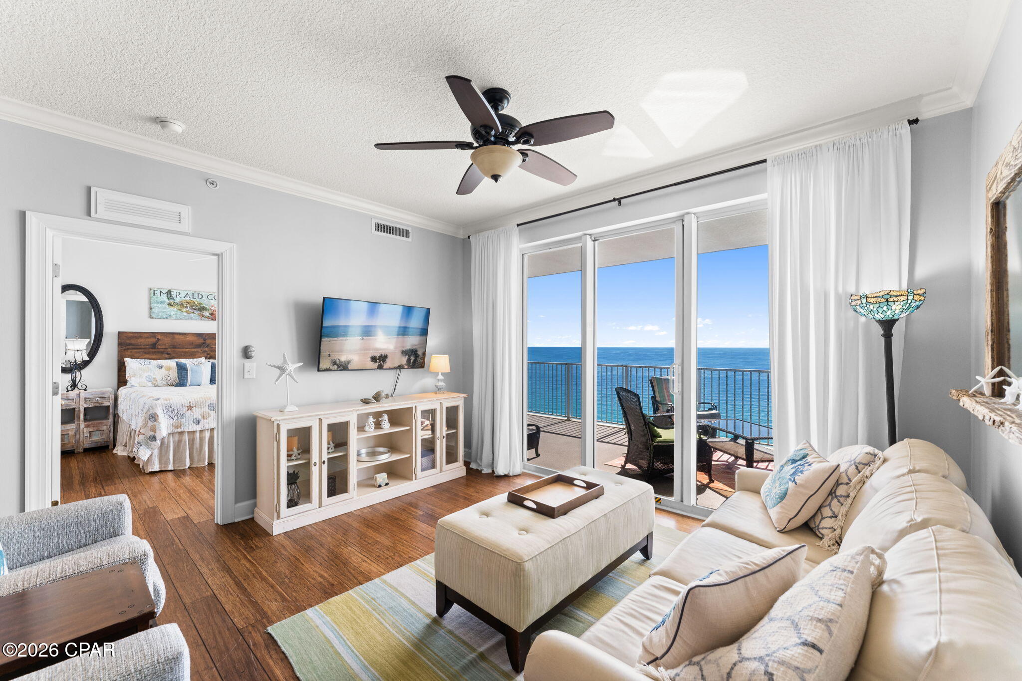 Tropic Winds - Residential