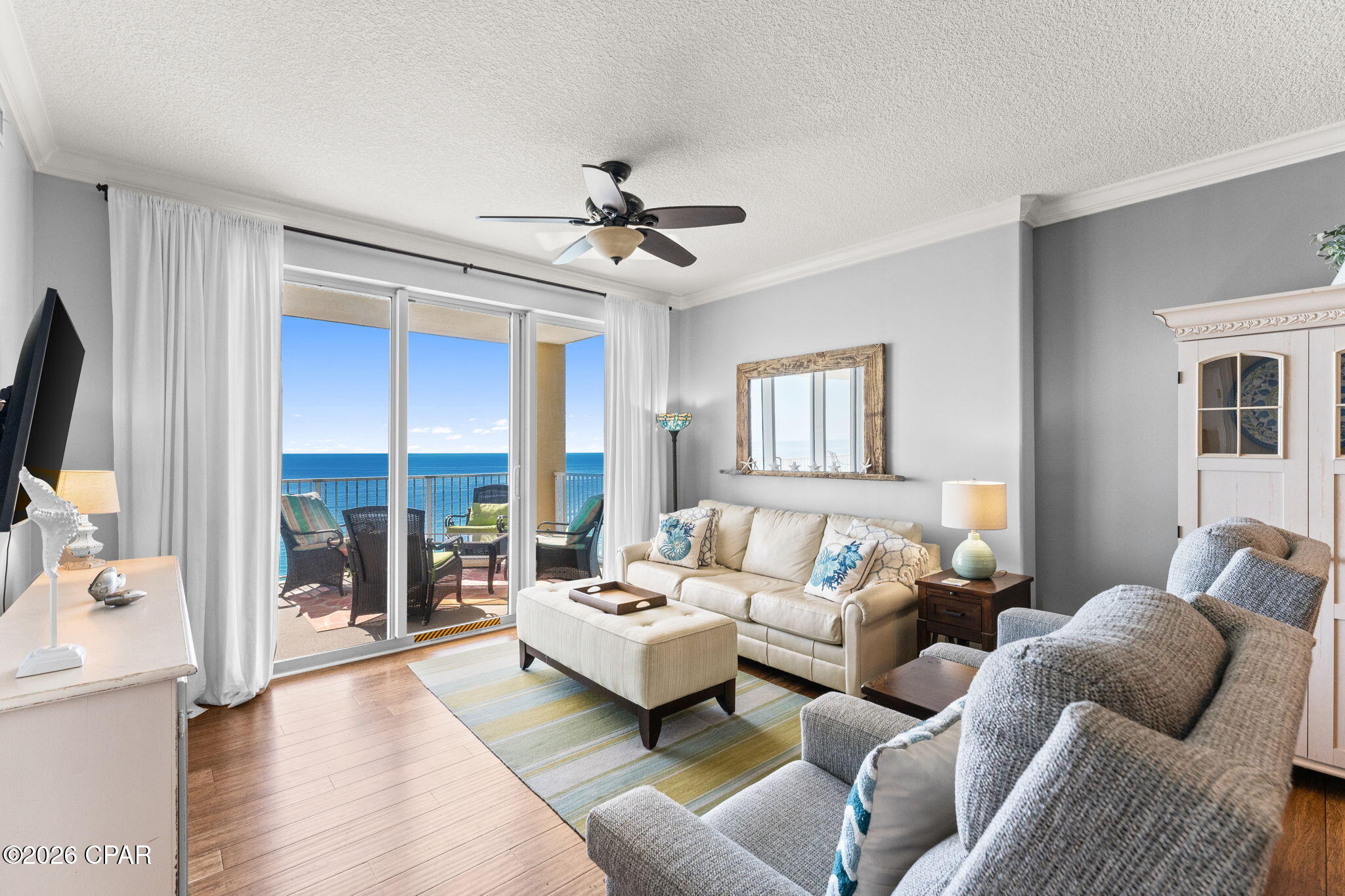 Tropic Winds - Residential