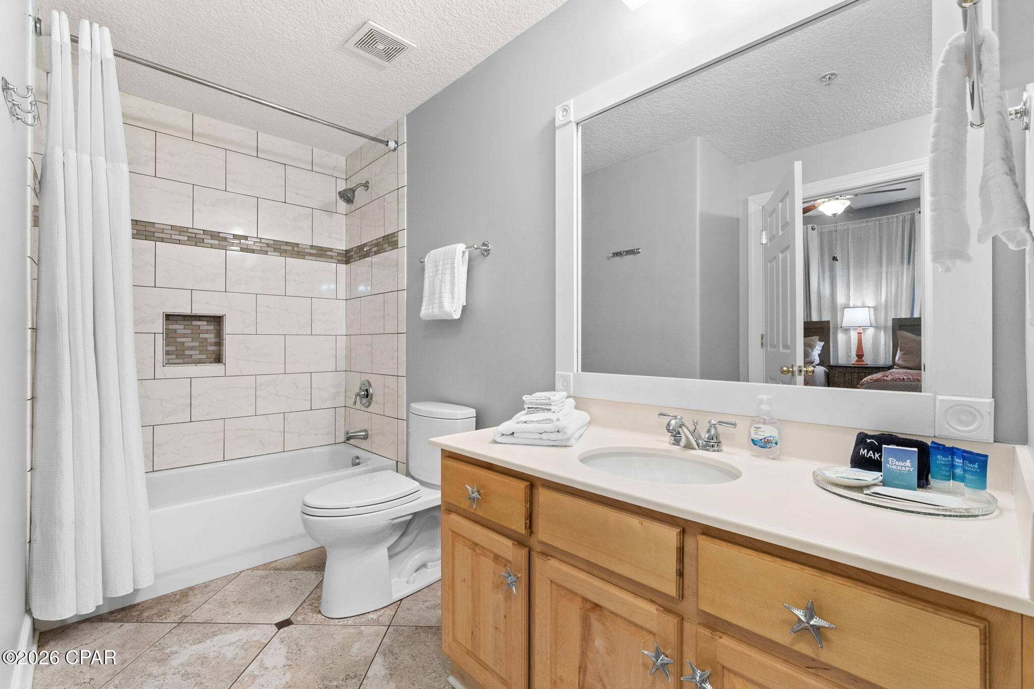 Tropic Winds - Residential