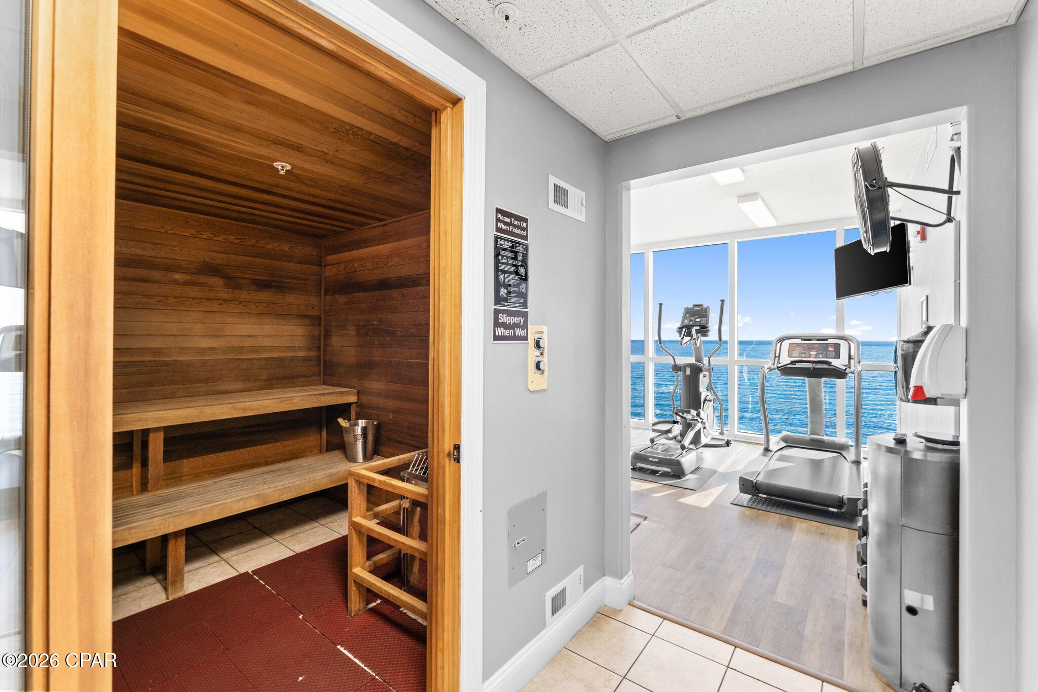 Tropic Winds - Residential