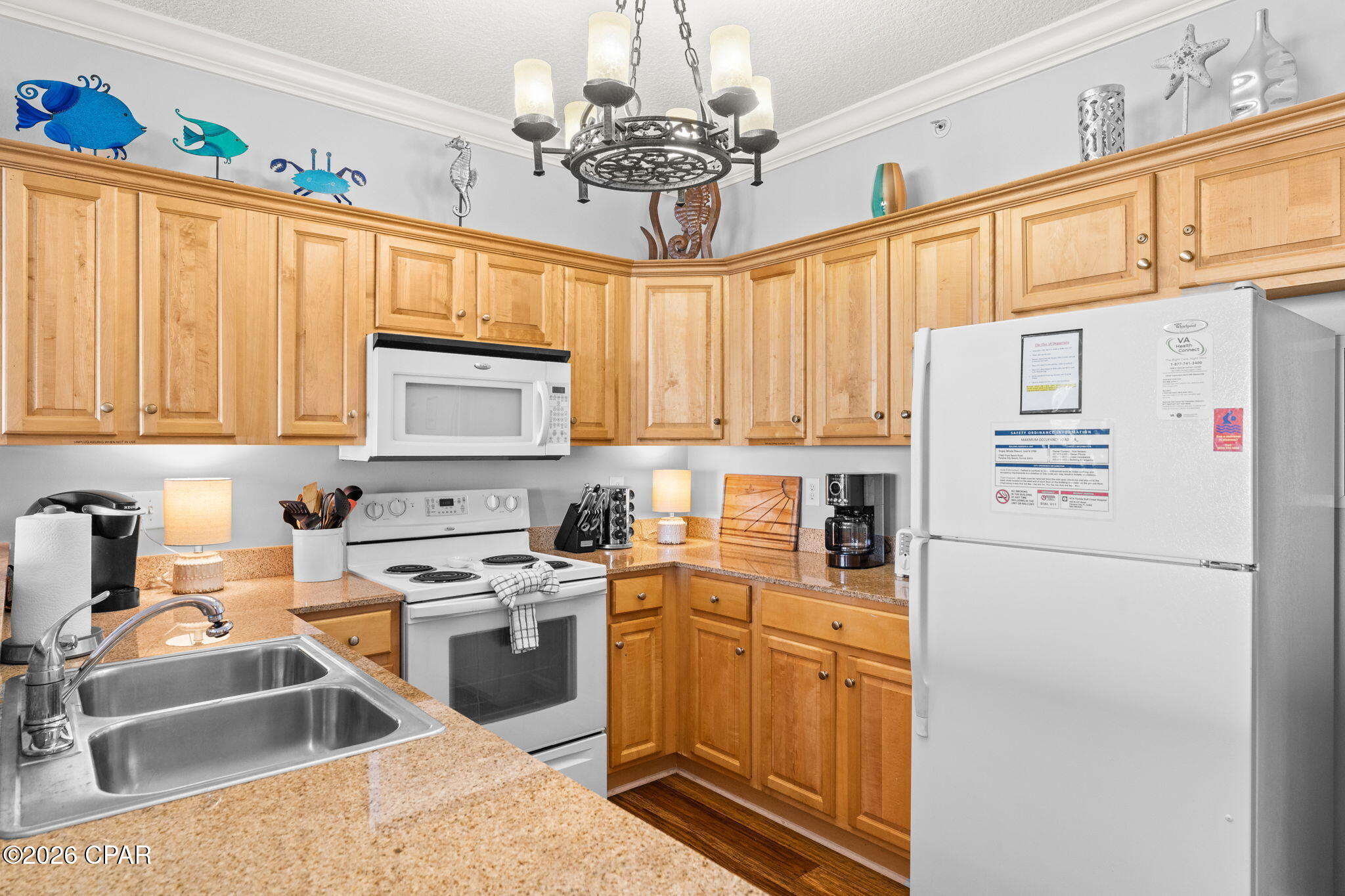 Tropic Winds - Residential